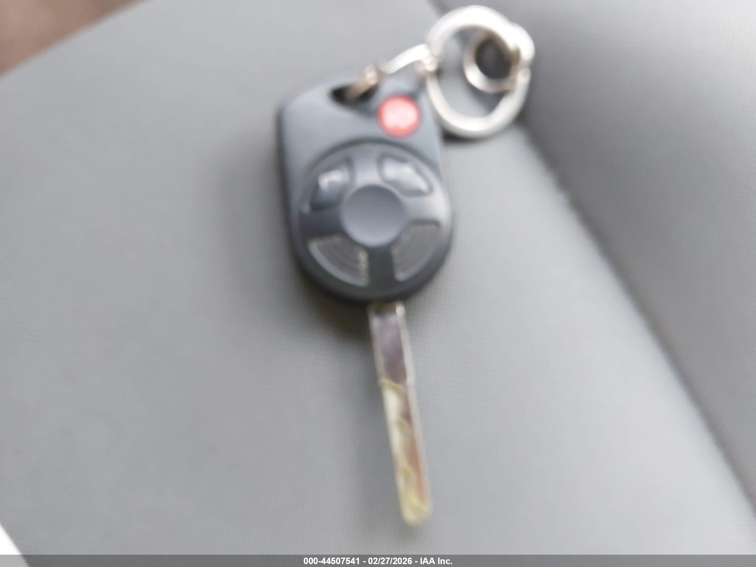 FORD ESCAPE image 11