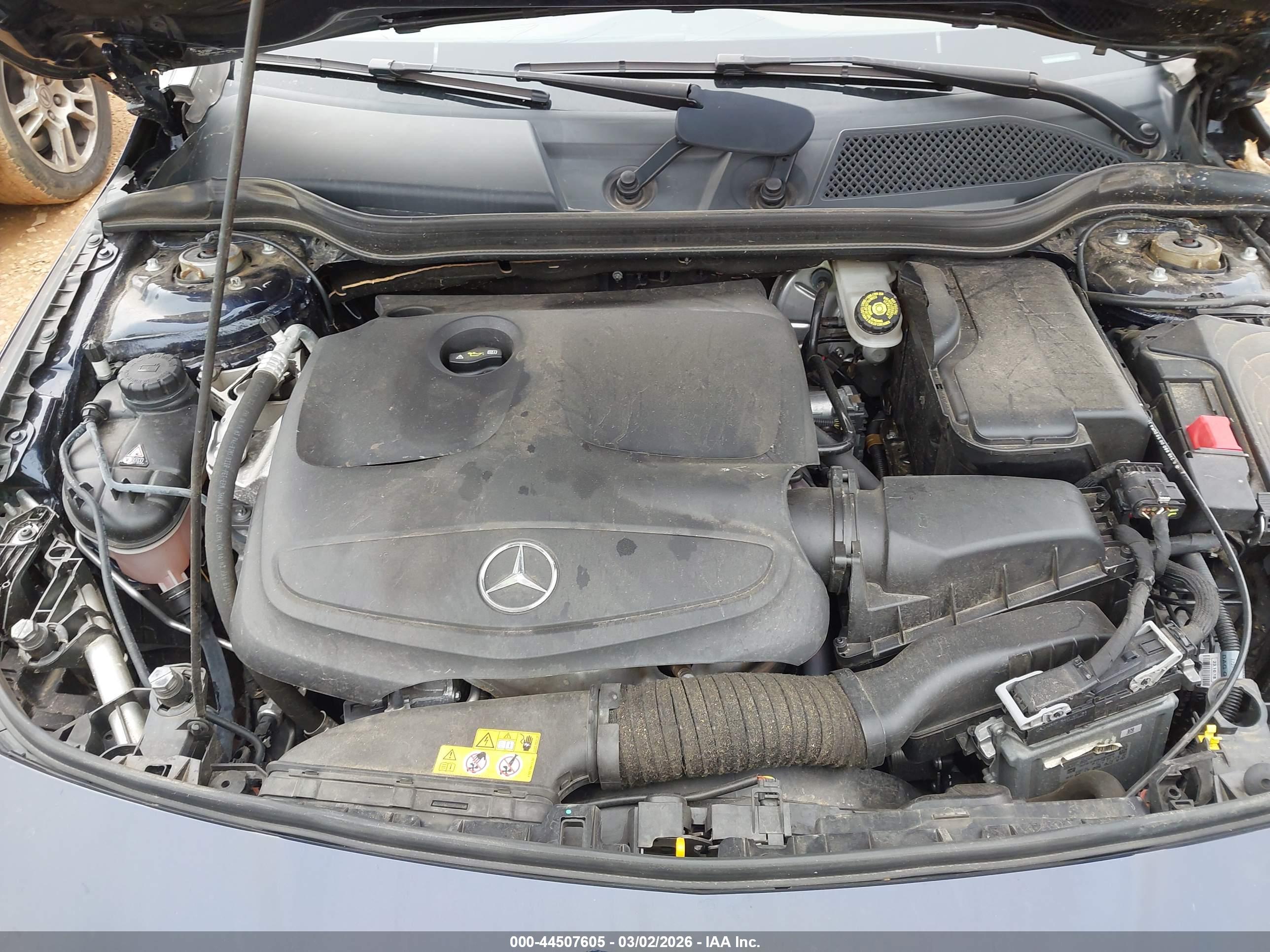 MERCEDES-BENZ CLA image 10