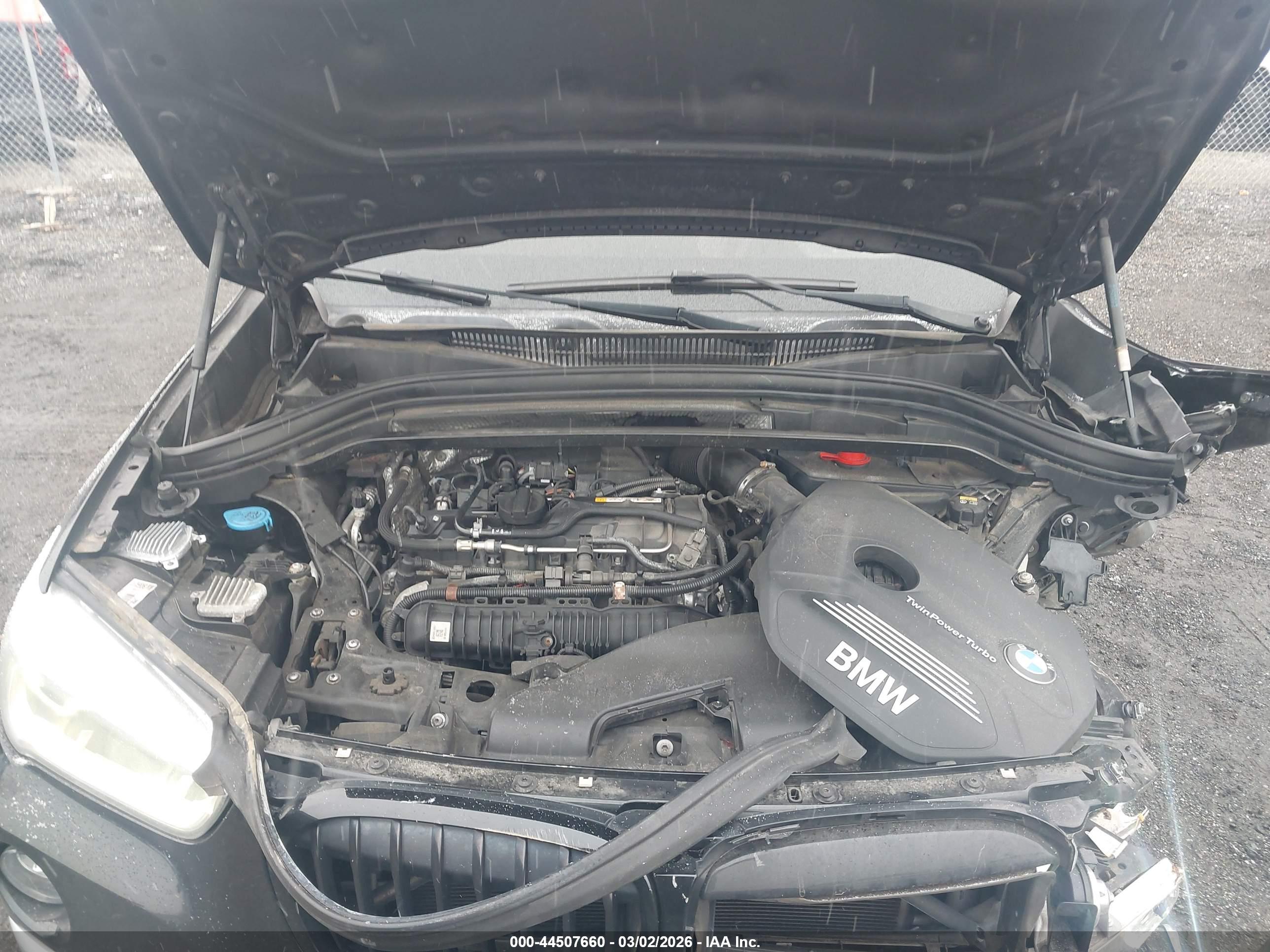BMW X1 image 10