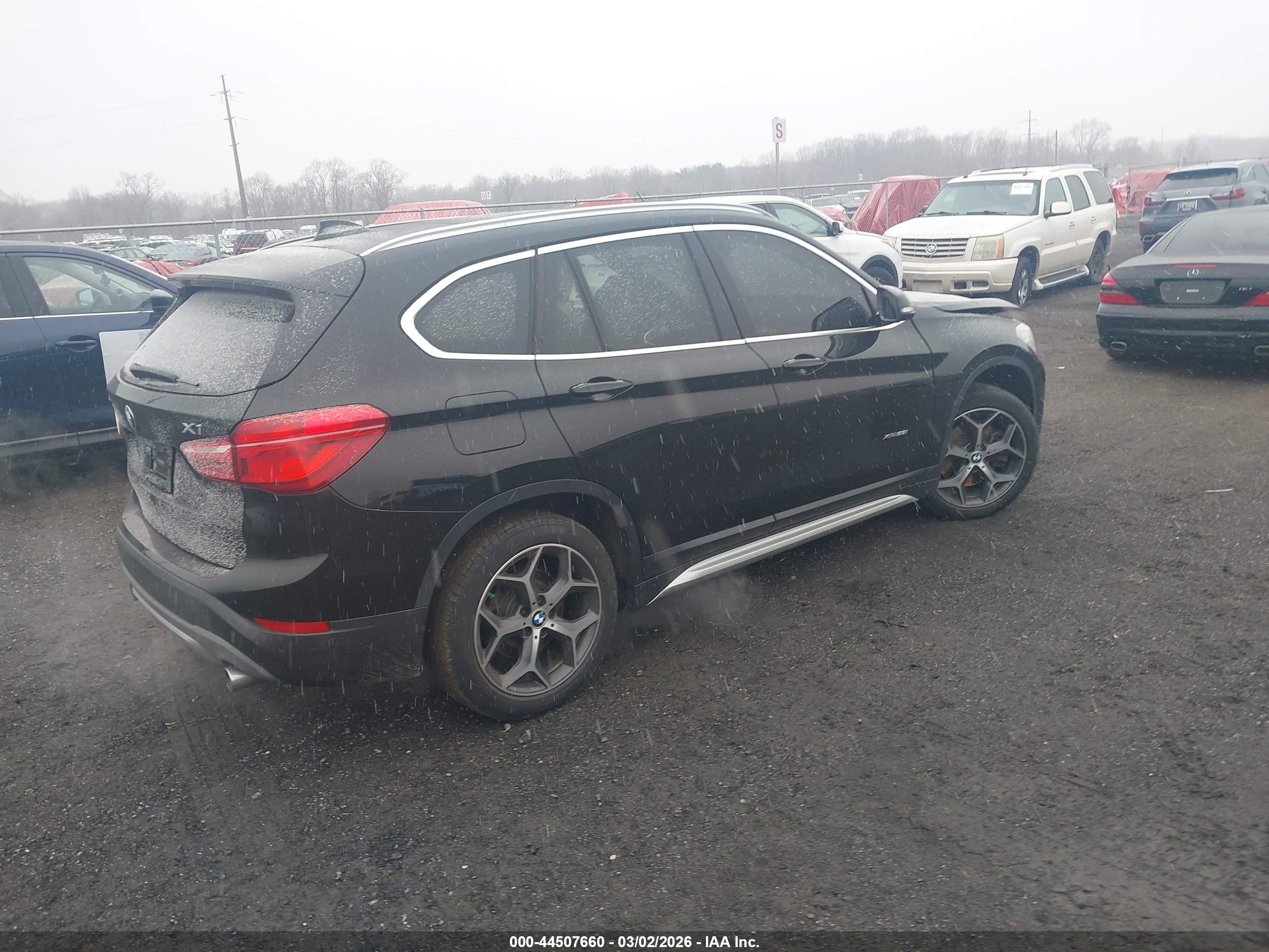 BMW X1 image 4