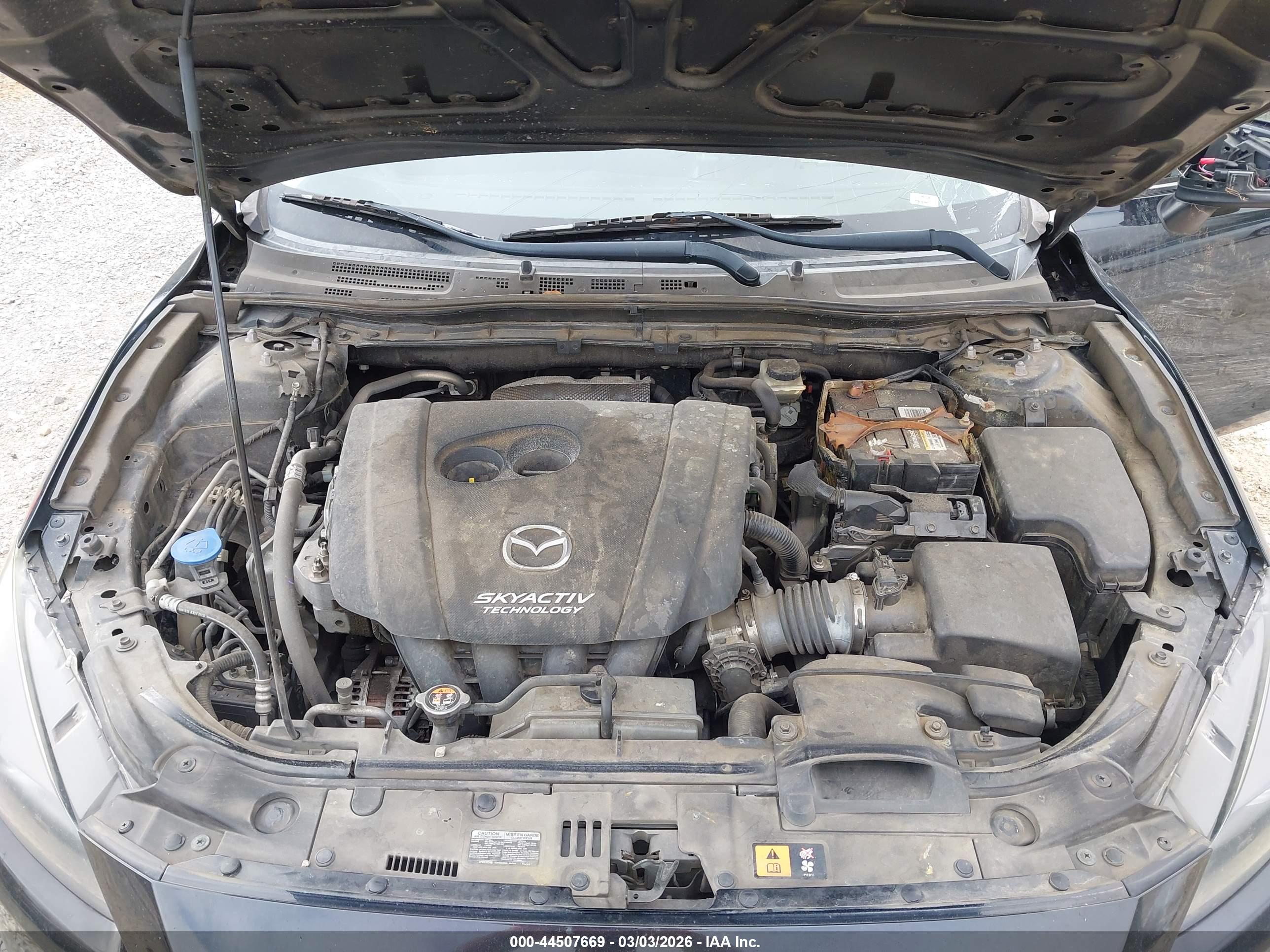 MAZDA MAZDA3 image 10