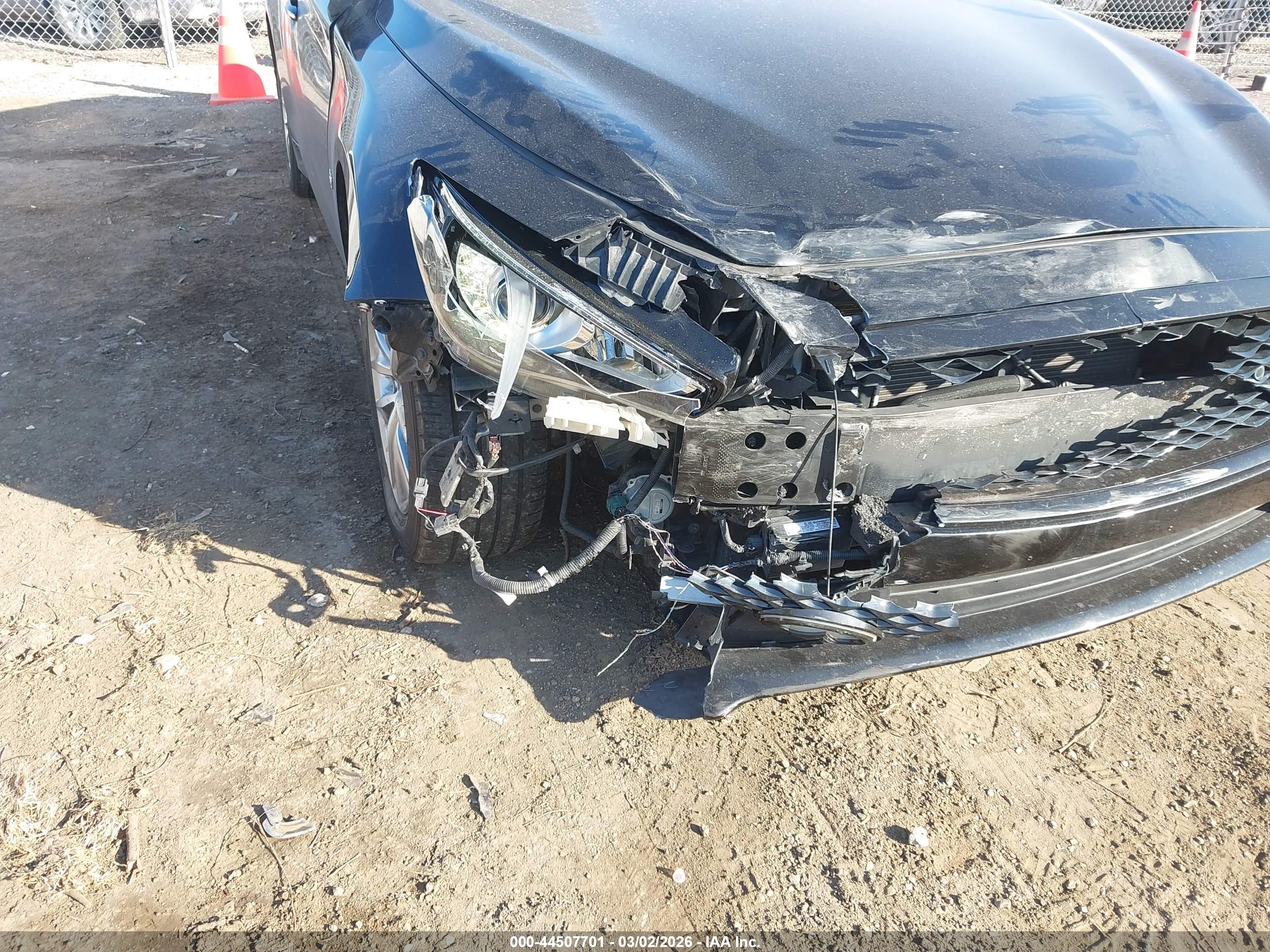 INFINITI Q50 image 6