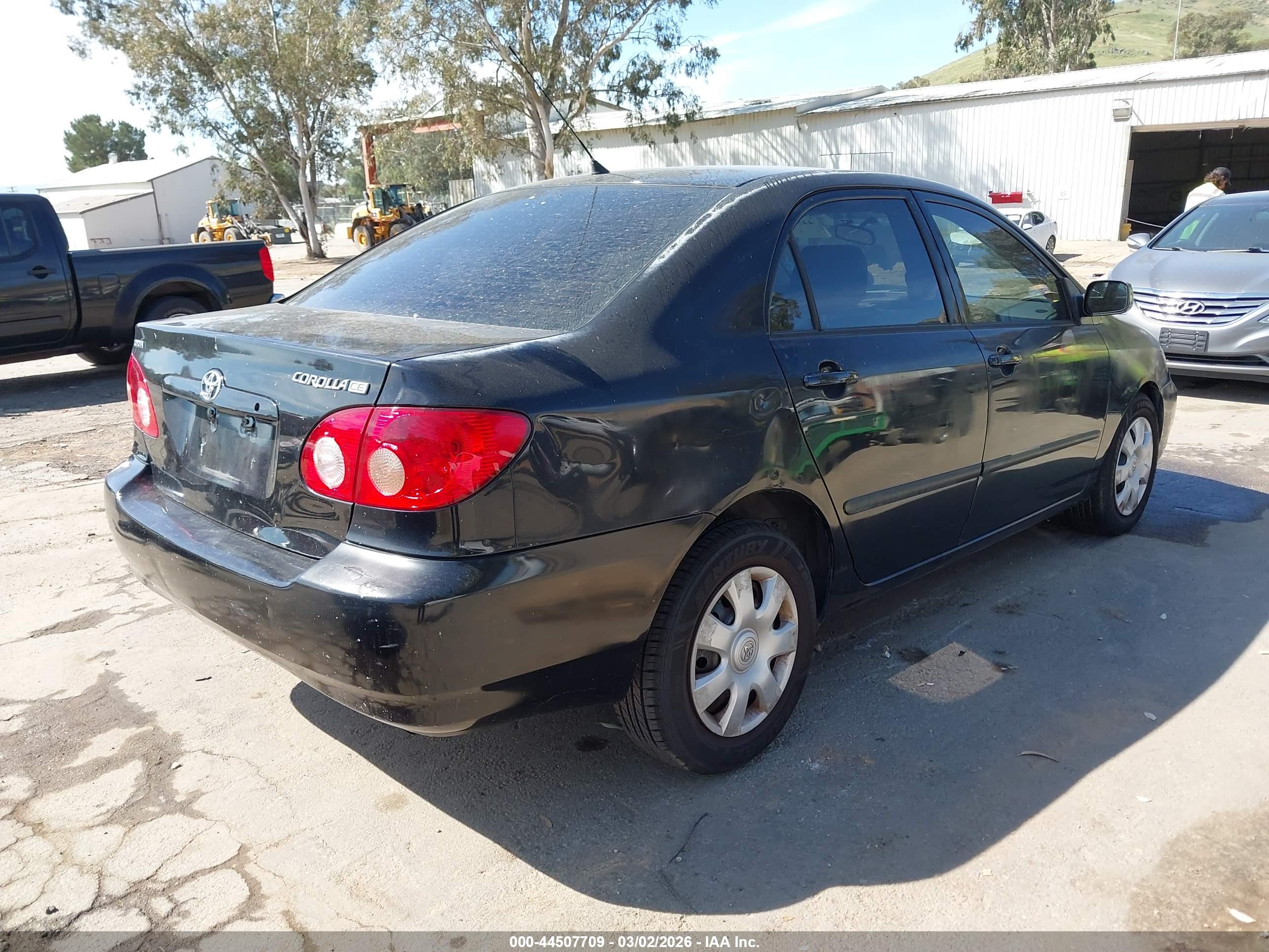 TOYOTA COROLLA image 4