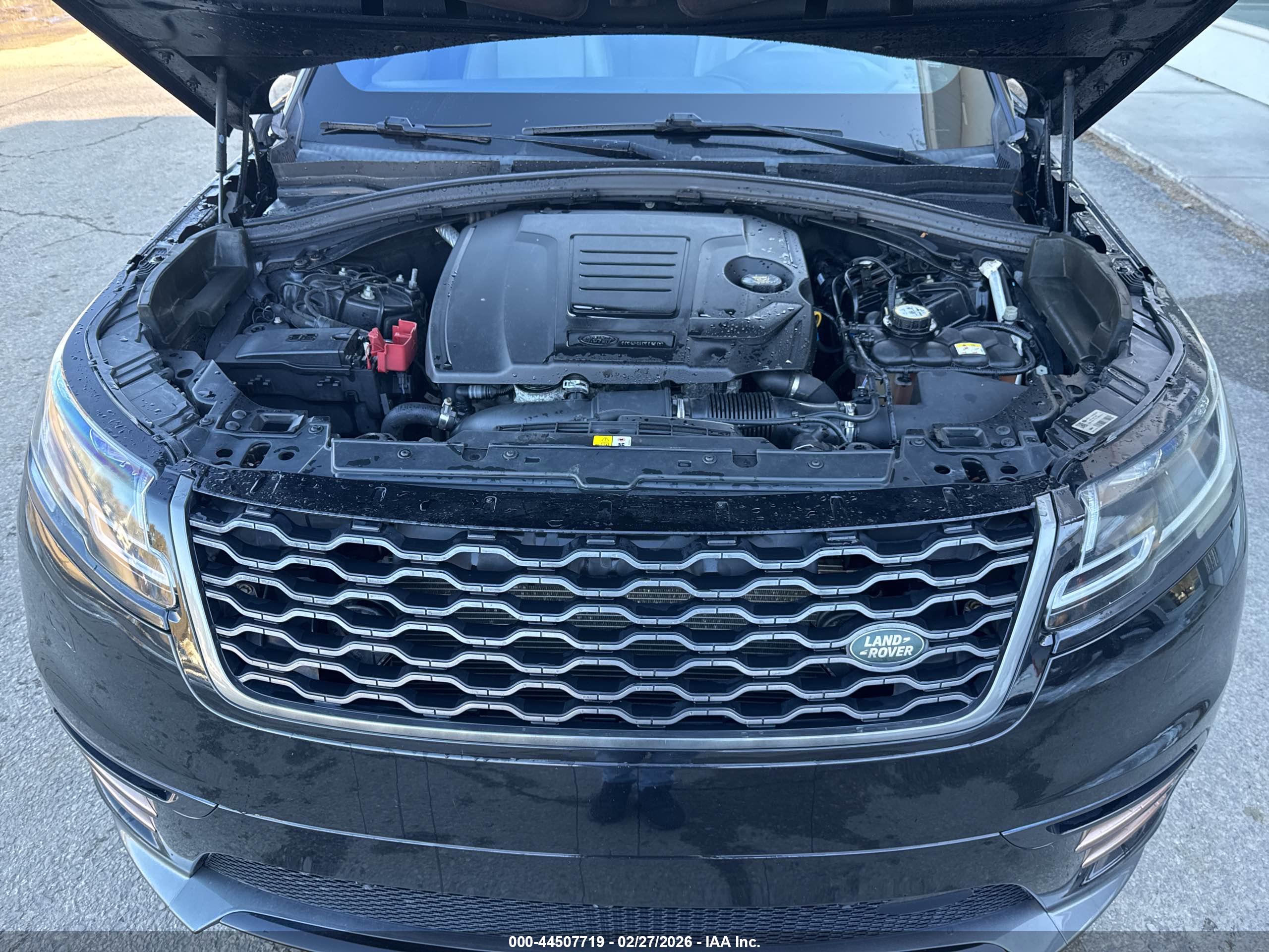 LAND ROVER image 10