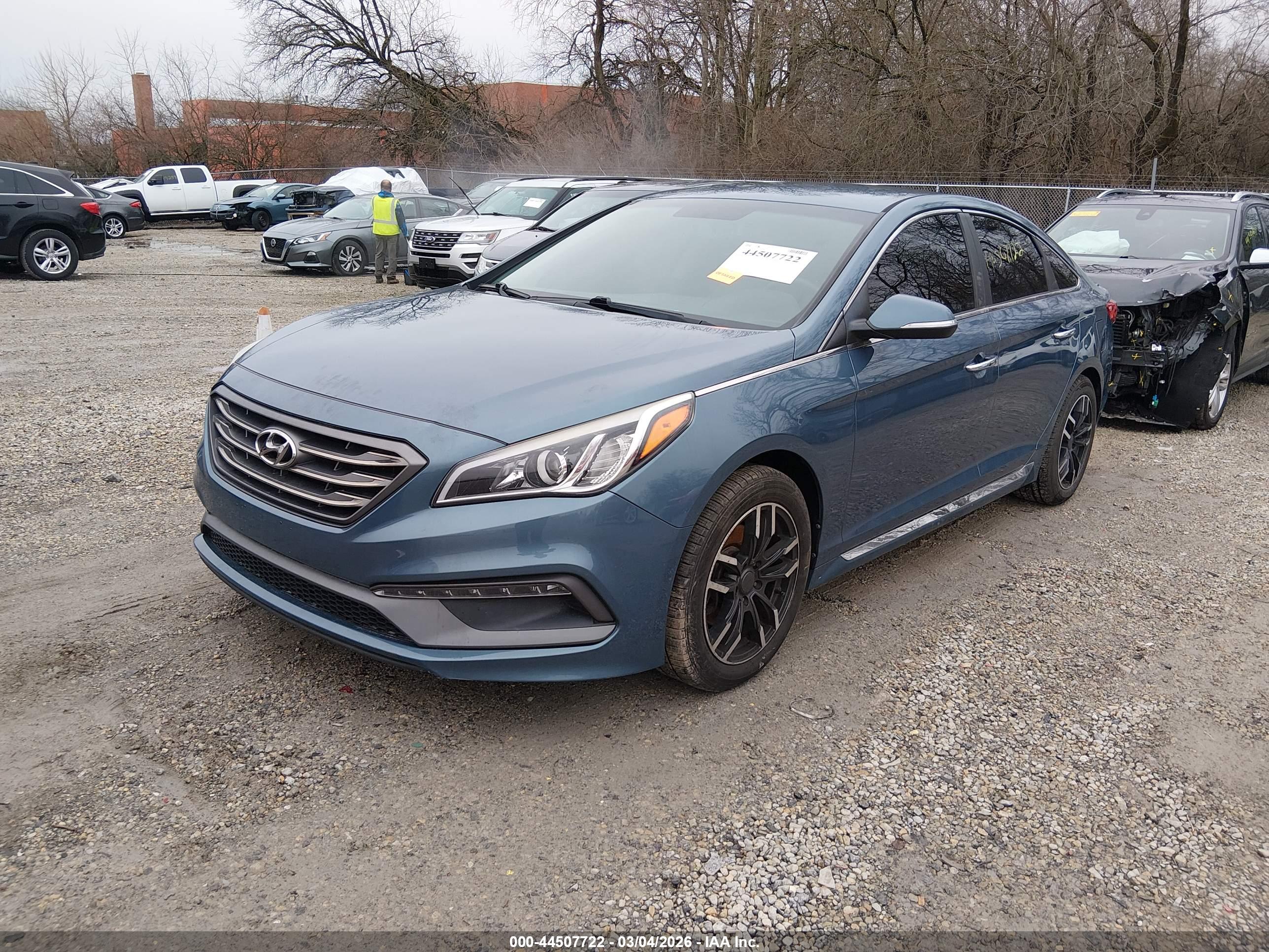 HYUNDAI SONATA image 2