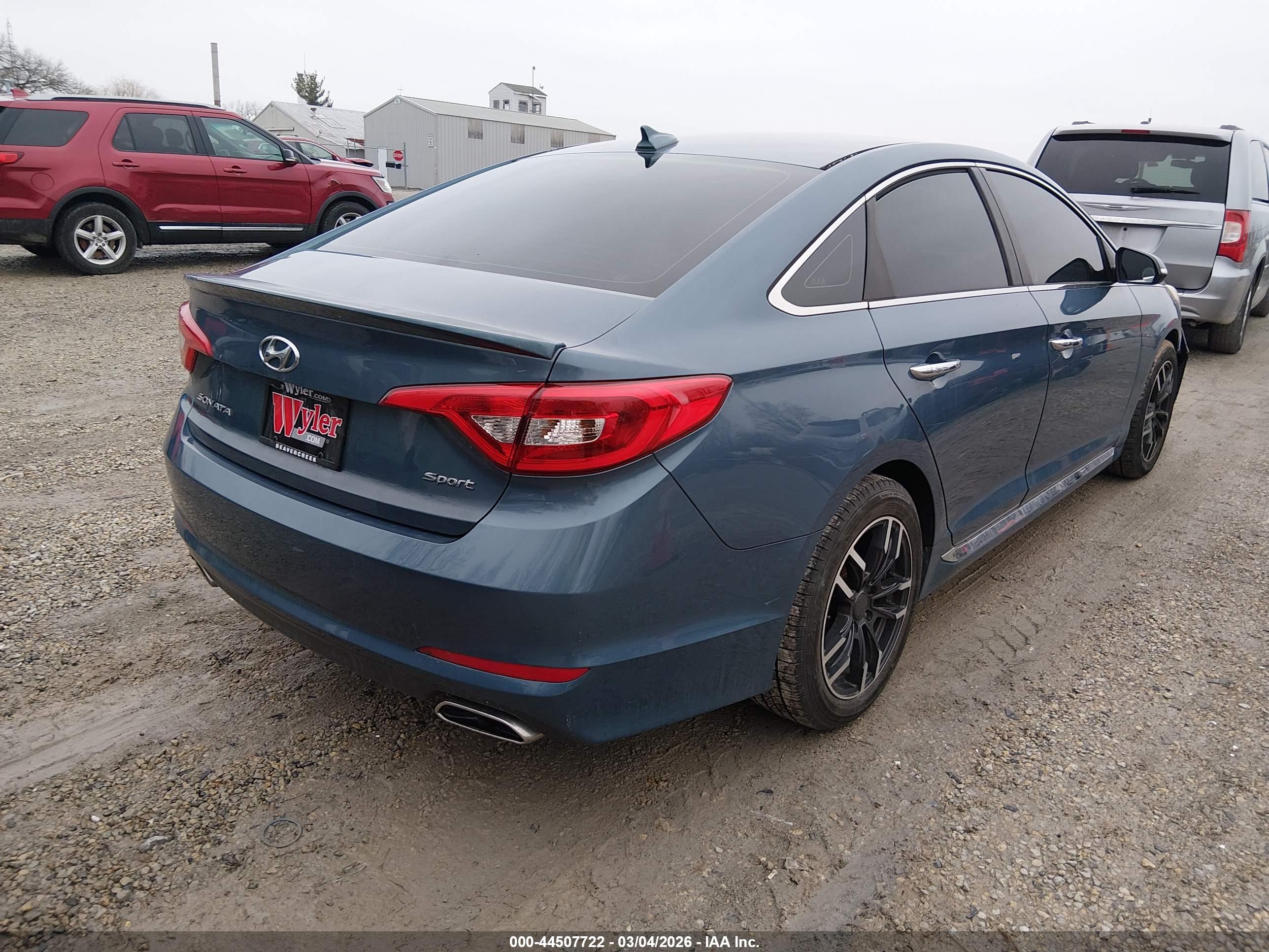 HYUNDAI SONATA image 4