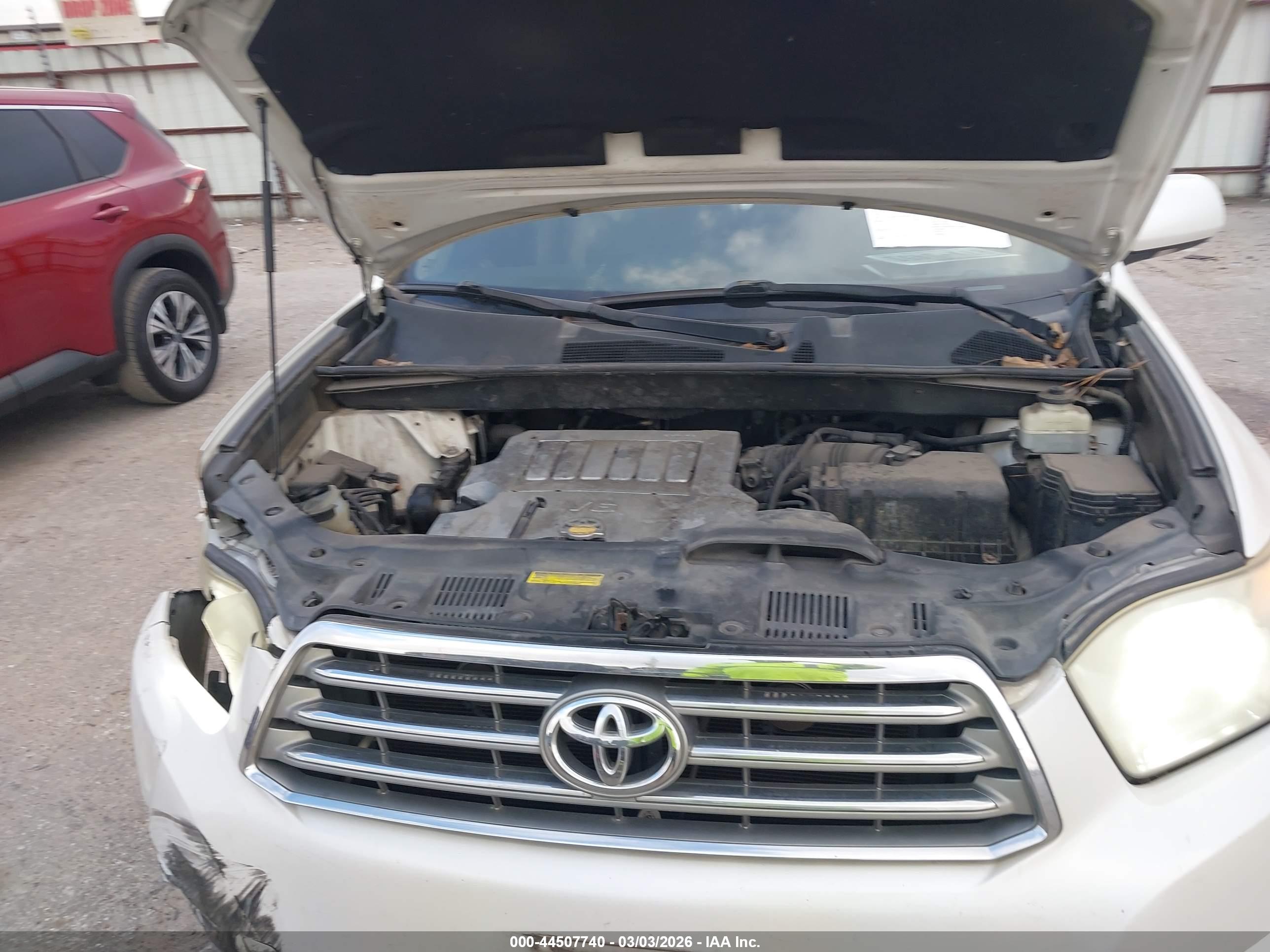 TOYOTA HIGHLANDER image 10