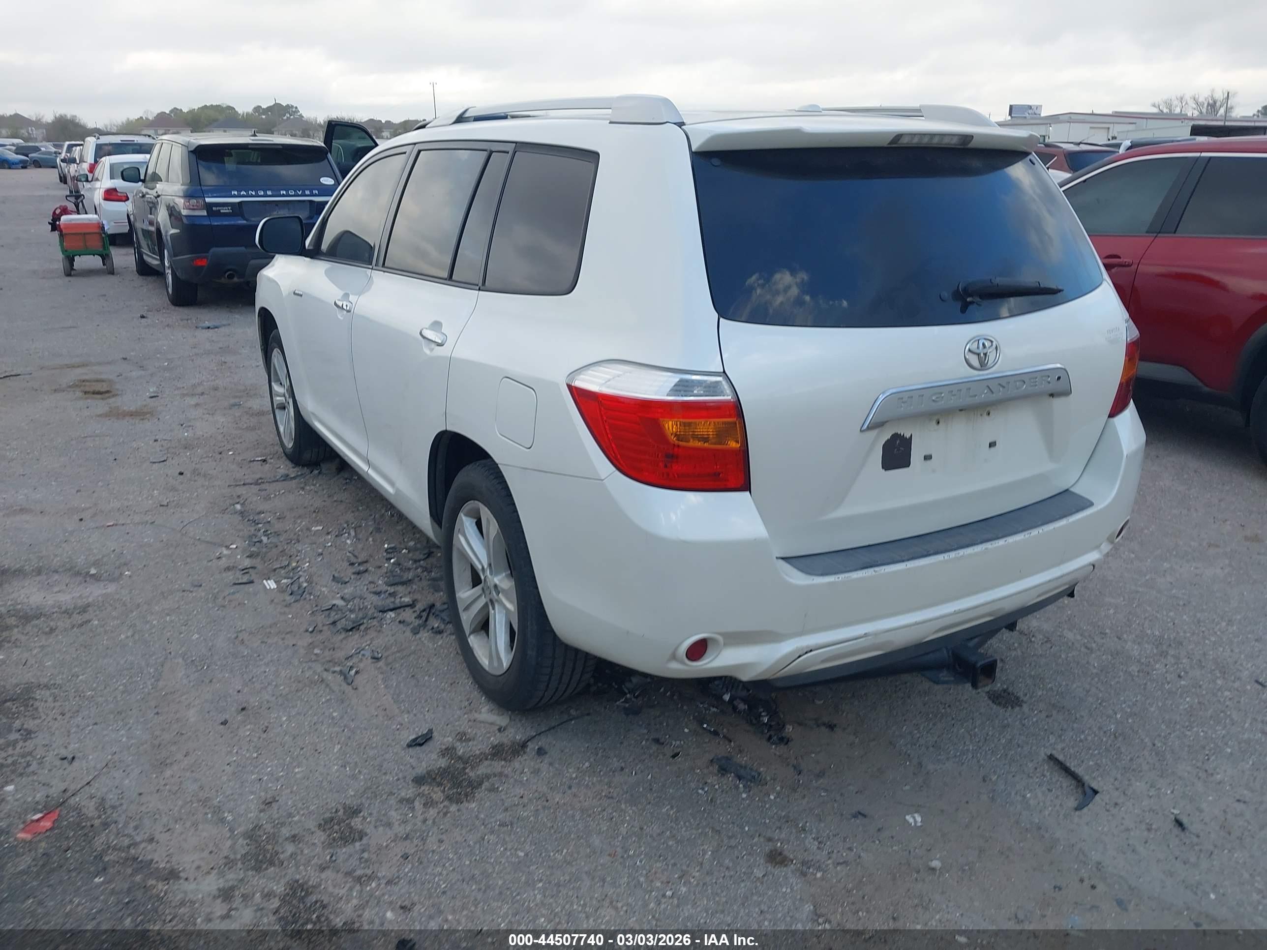 TOYOTA HIGHLANDER image 3