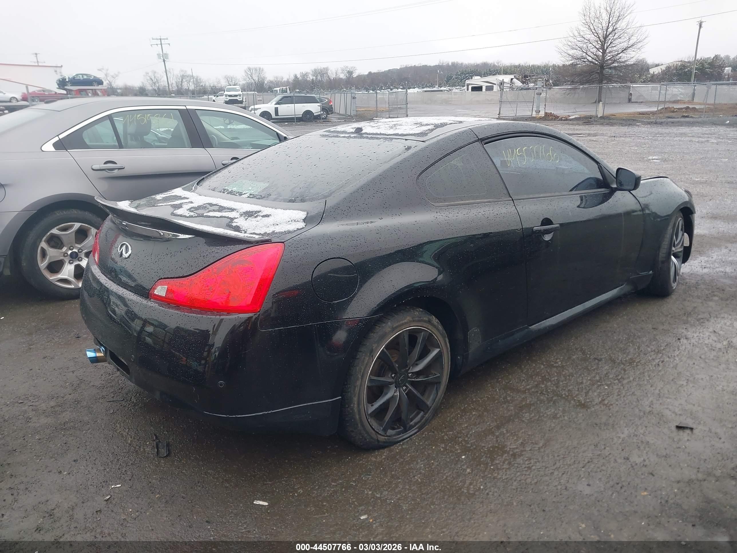 INFINITI G37X image 4