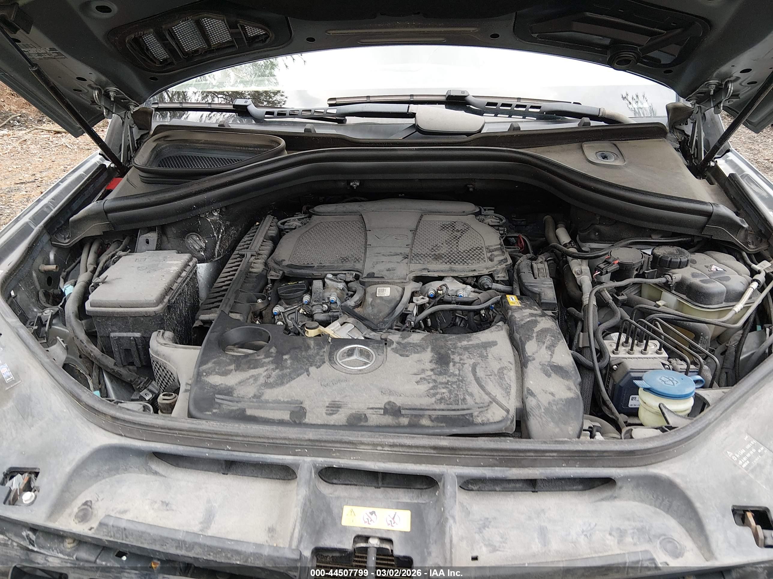MERCEDES-BENZ ML image 10