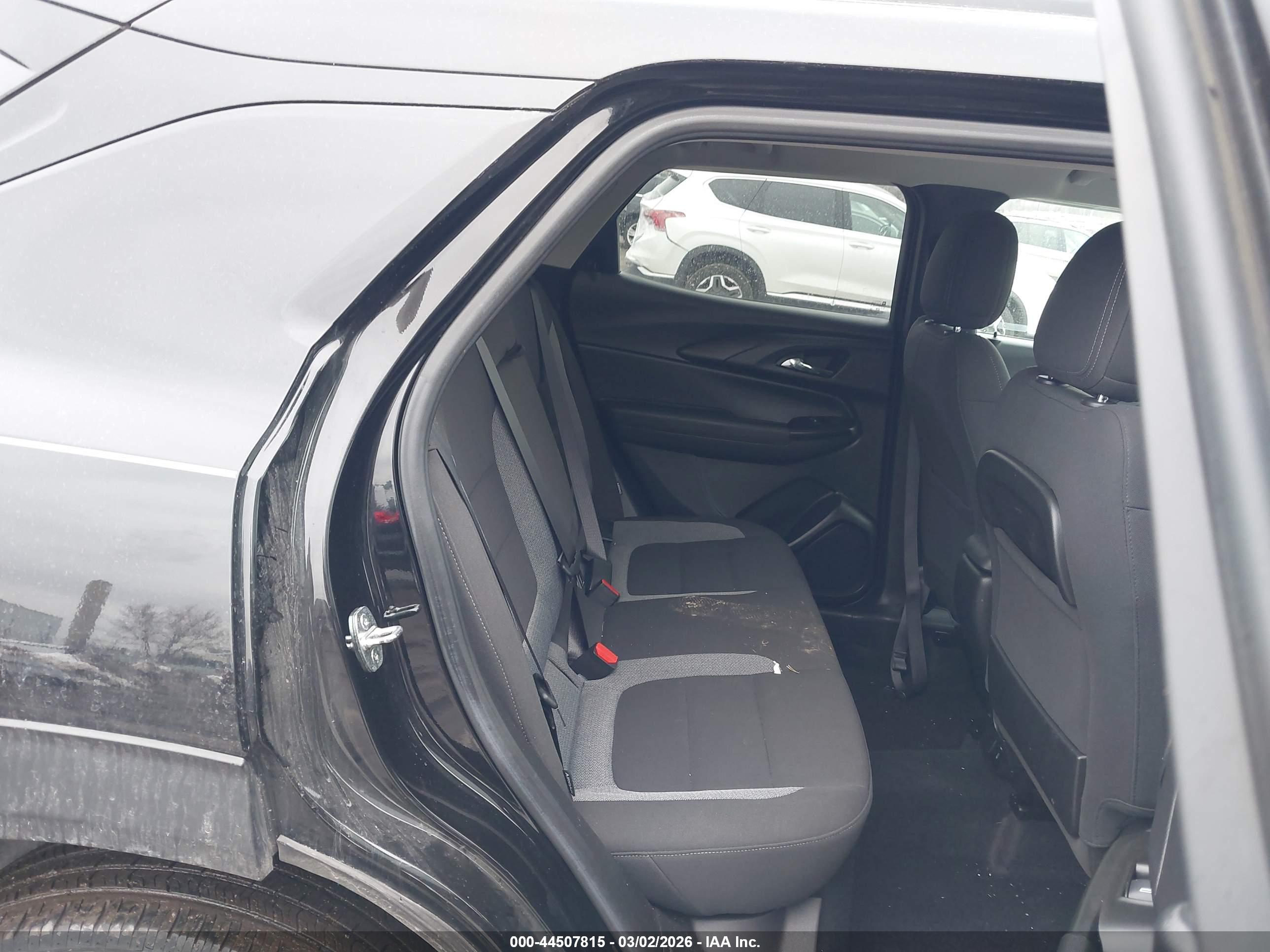CHEVROLET TRAILBLAZER image 8
