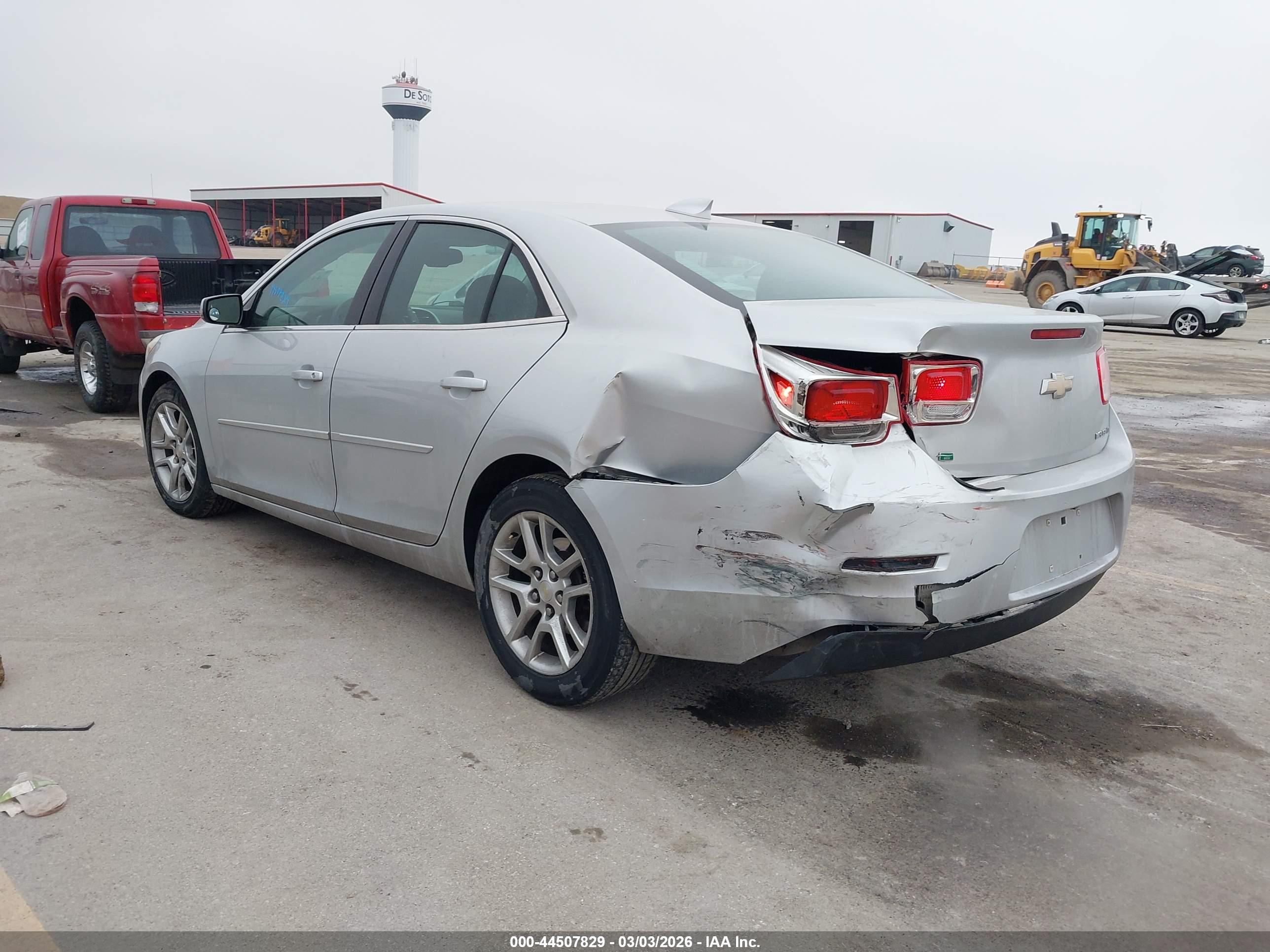 CHEVROLET MALIBU image 6