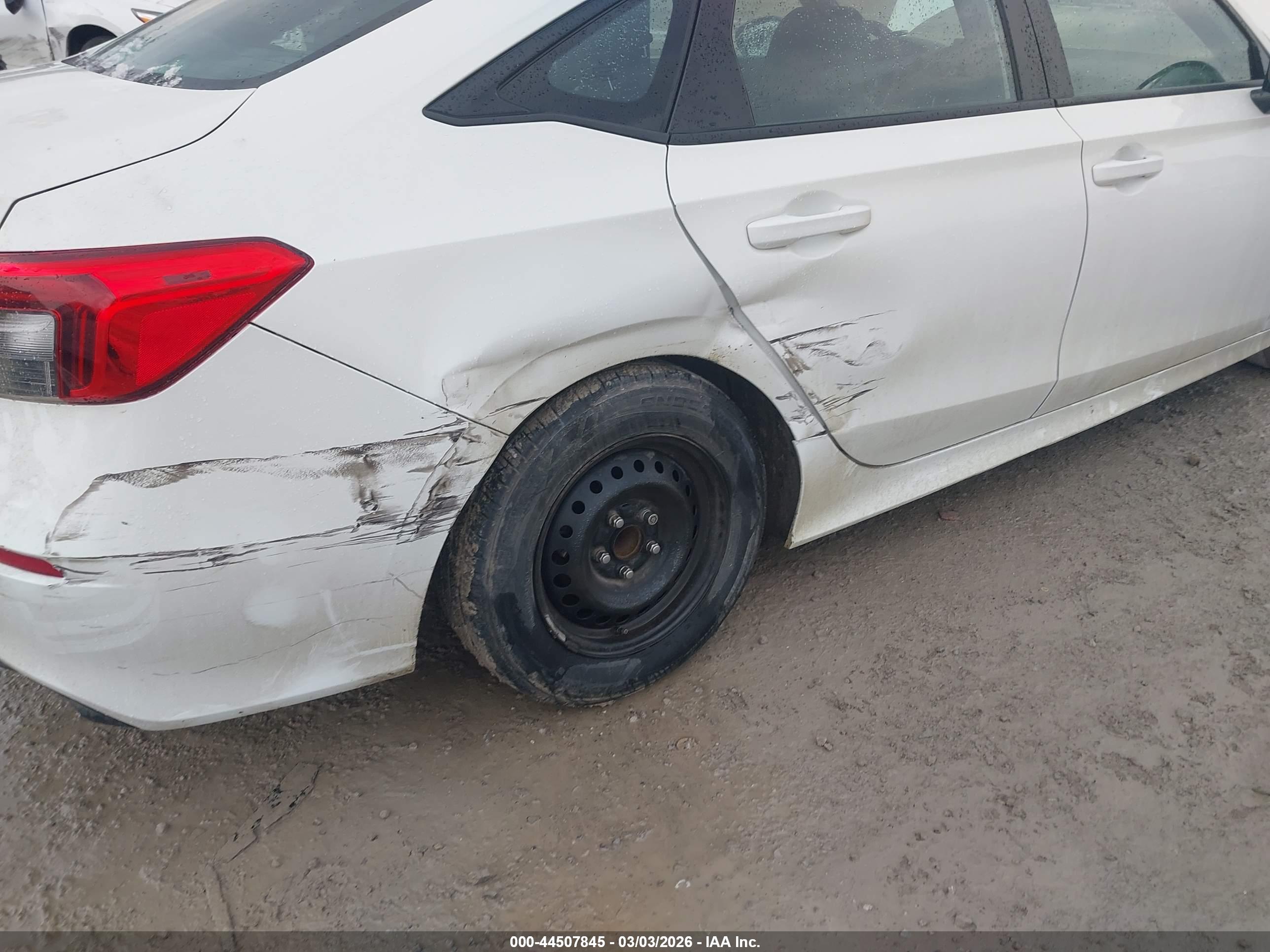 HONDA CIVIC image 6