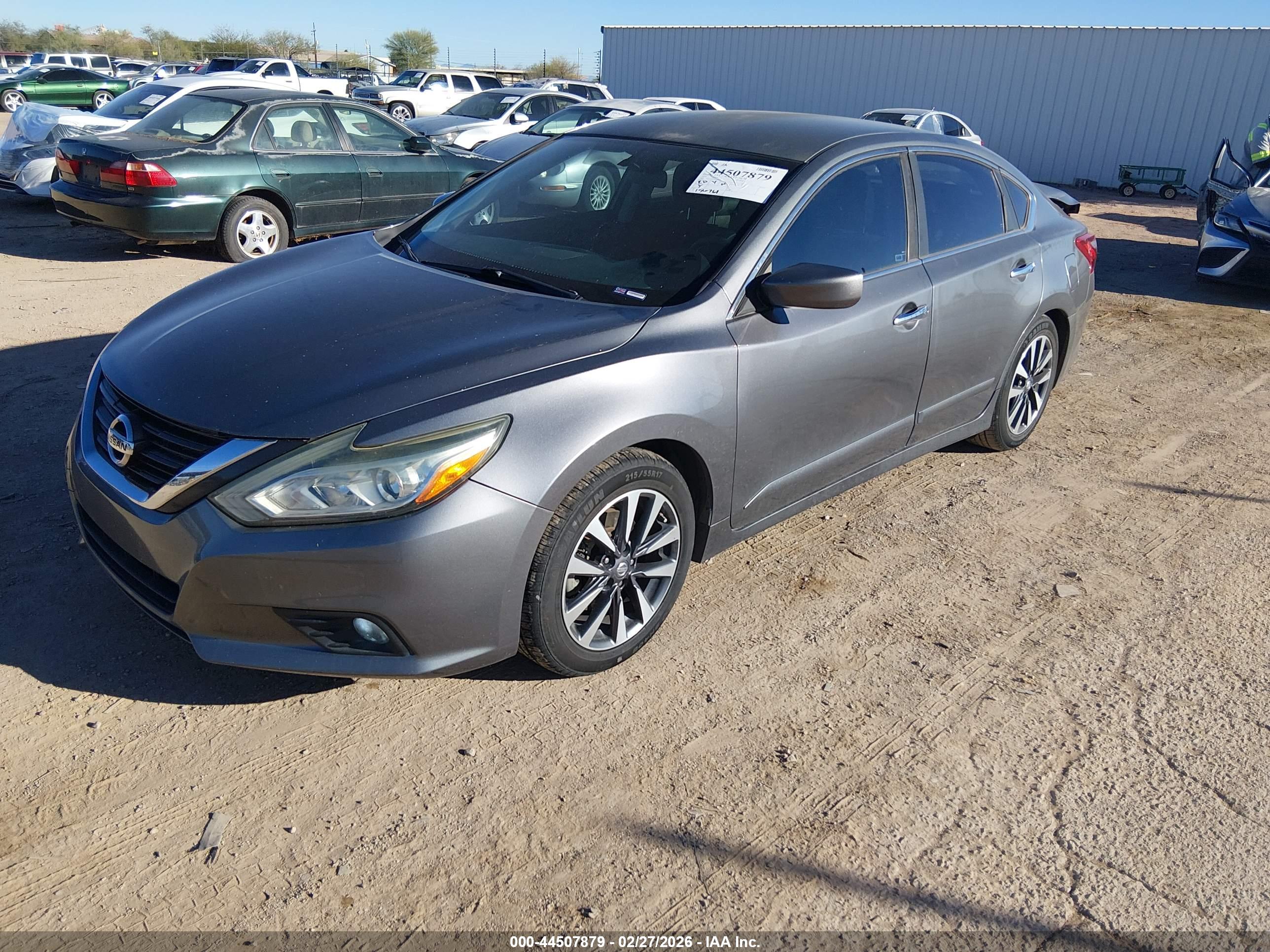 NISSAN ALTIMA image 2