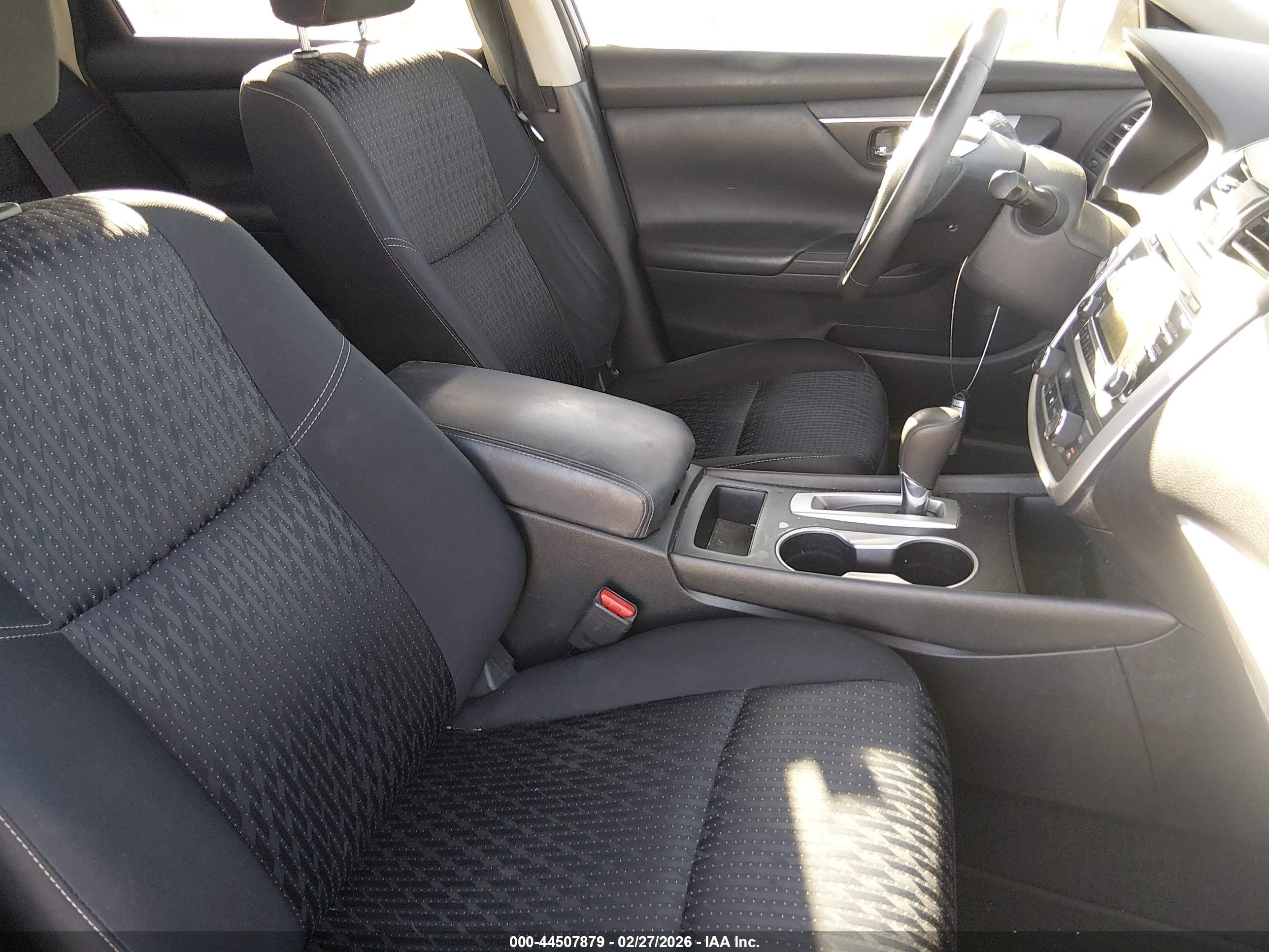 NISSAN ALTIMA image 5