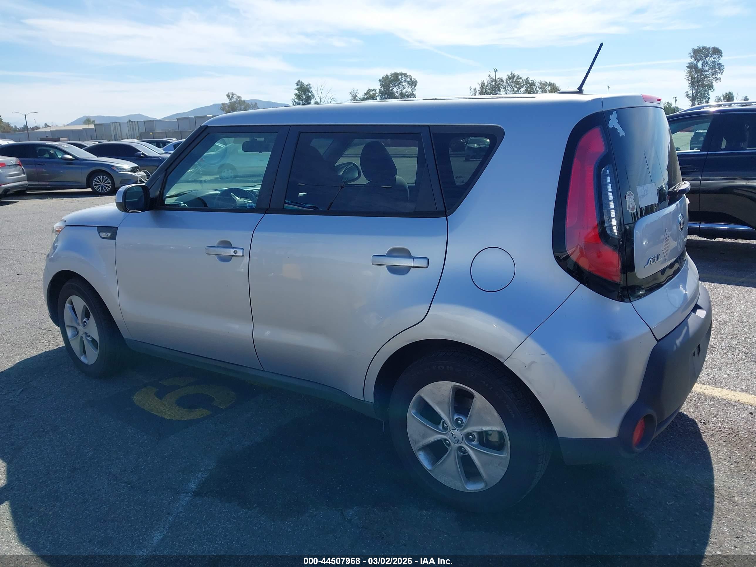 KIA SOUL image 3