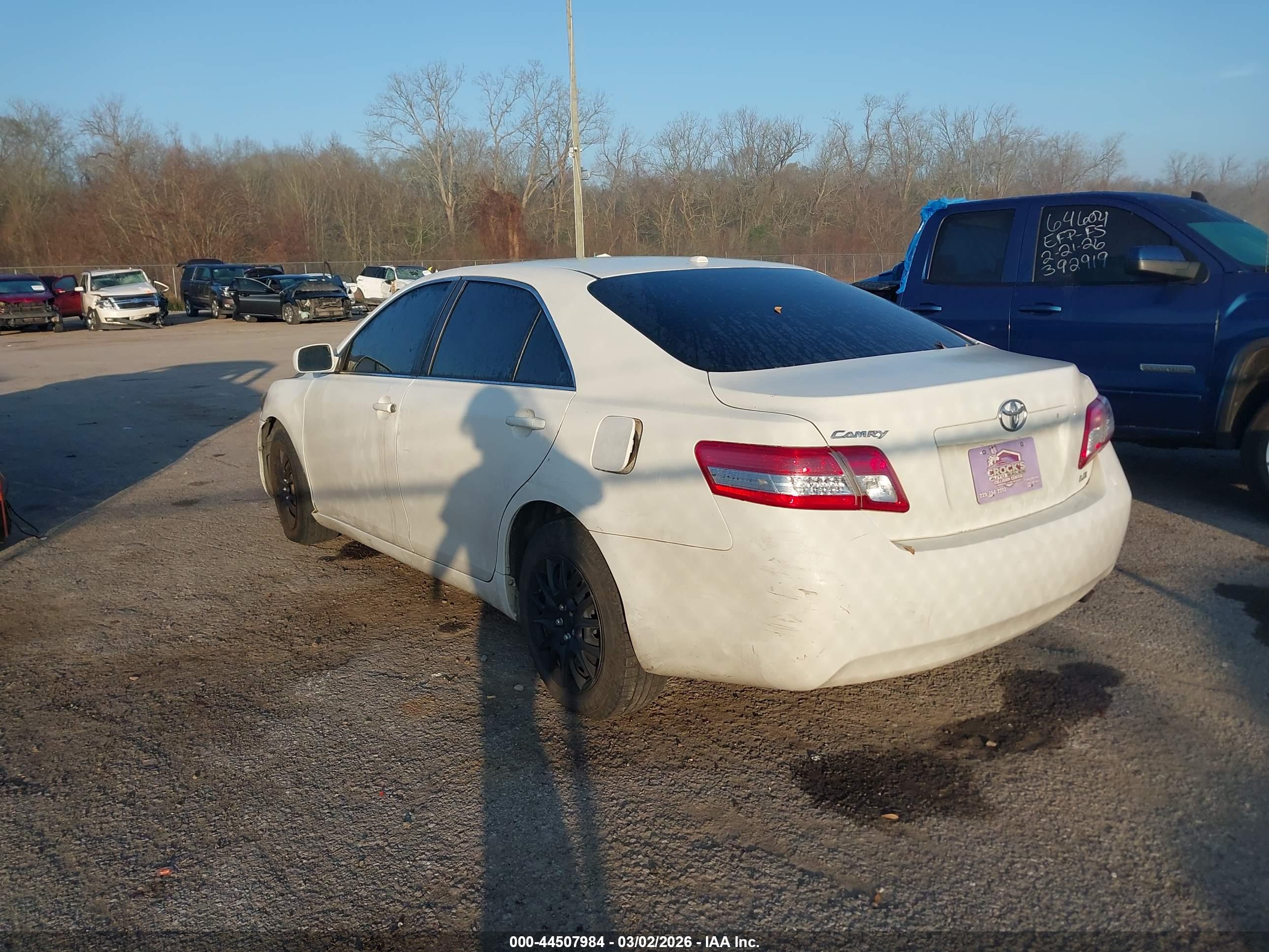 TOYOTA CAMRY image 3