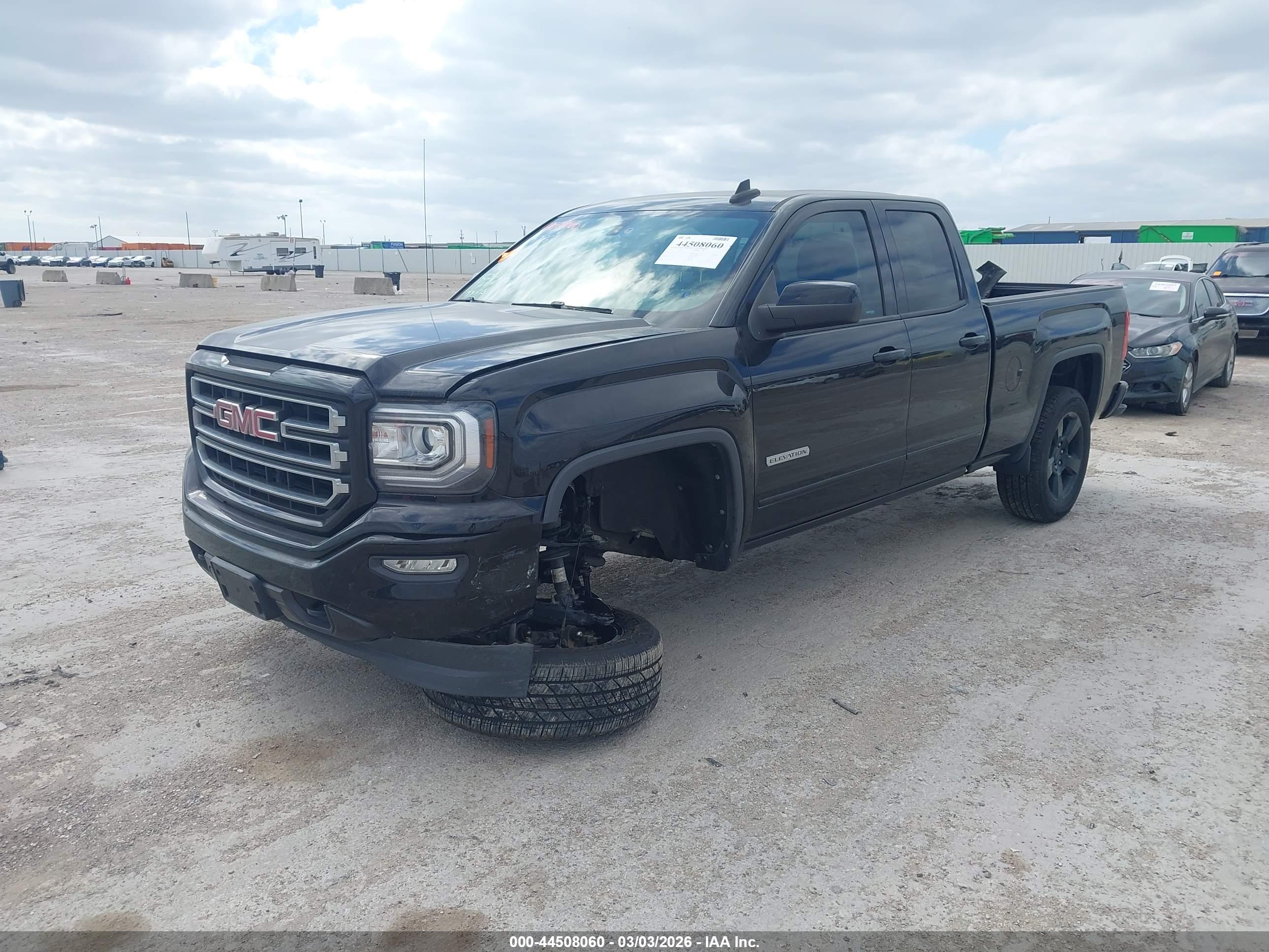 GMC SIERRA image 6