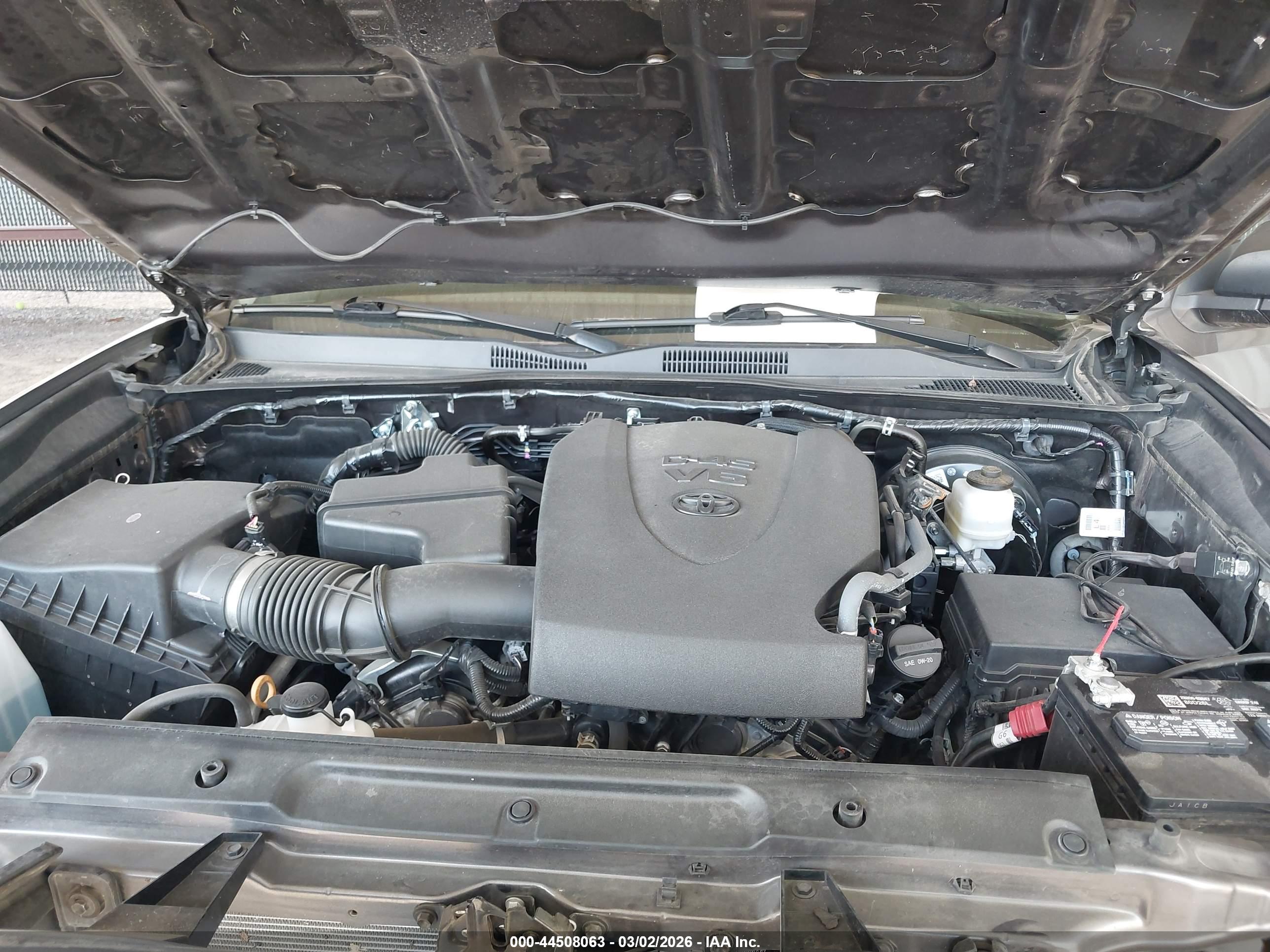 TOYOTA TACOMA image 10