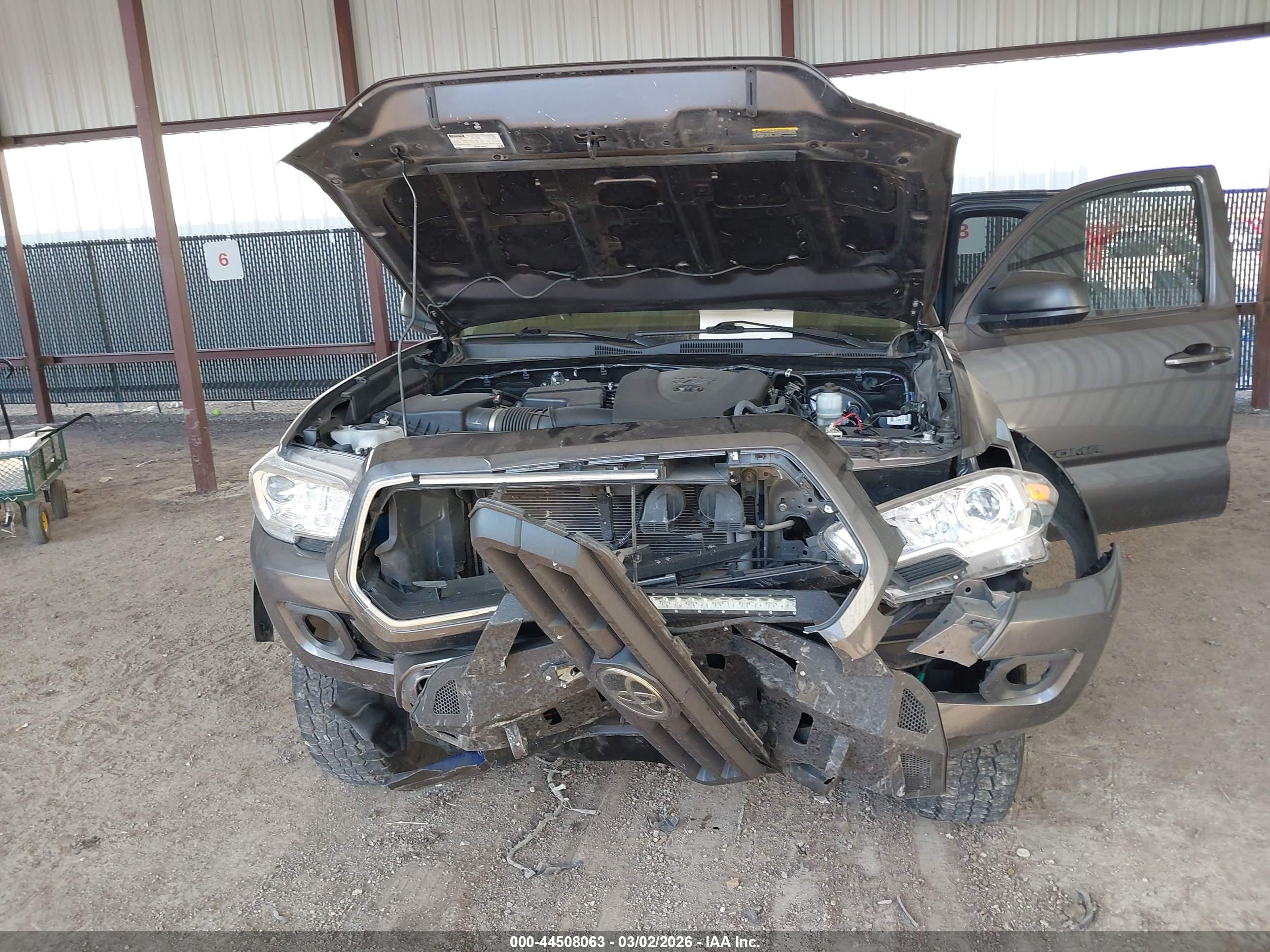 TOYOTA TACOMA image 6