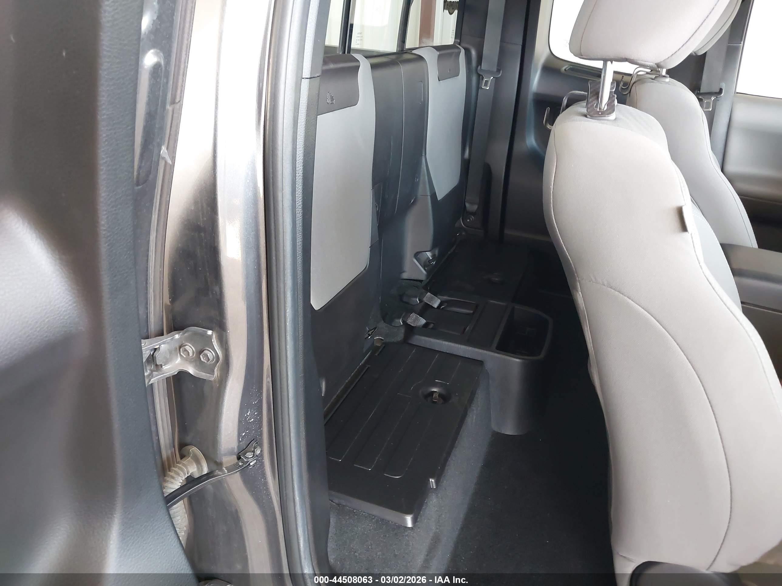 TOYOTA TACOMA image 8