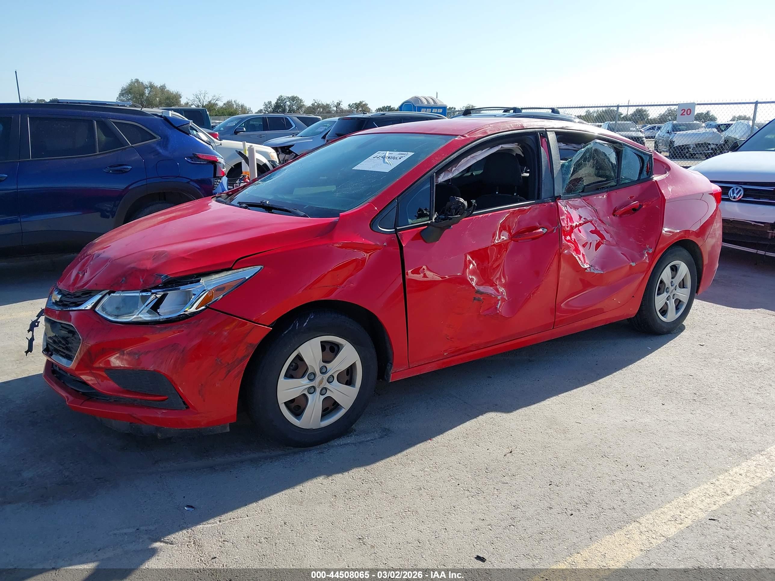 CHEVROLET CRUZE image 2