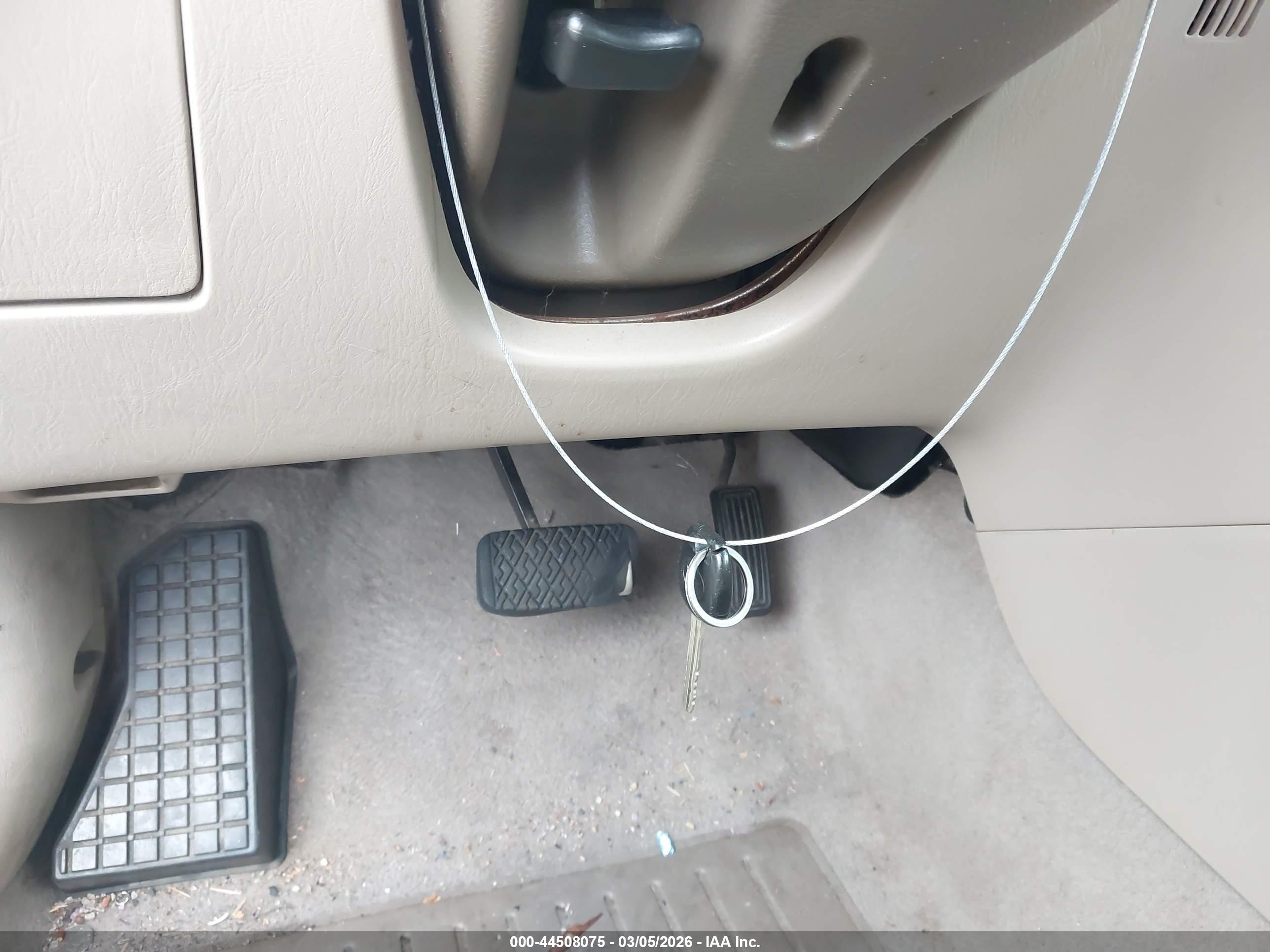 TOYOTA COROLLA image 11