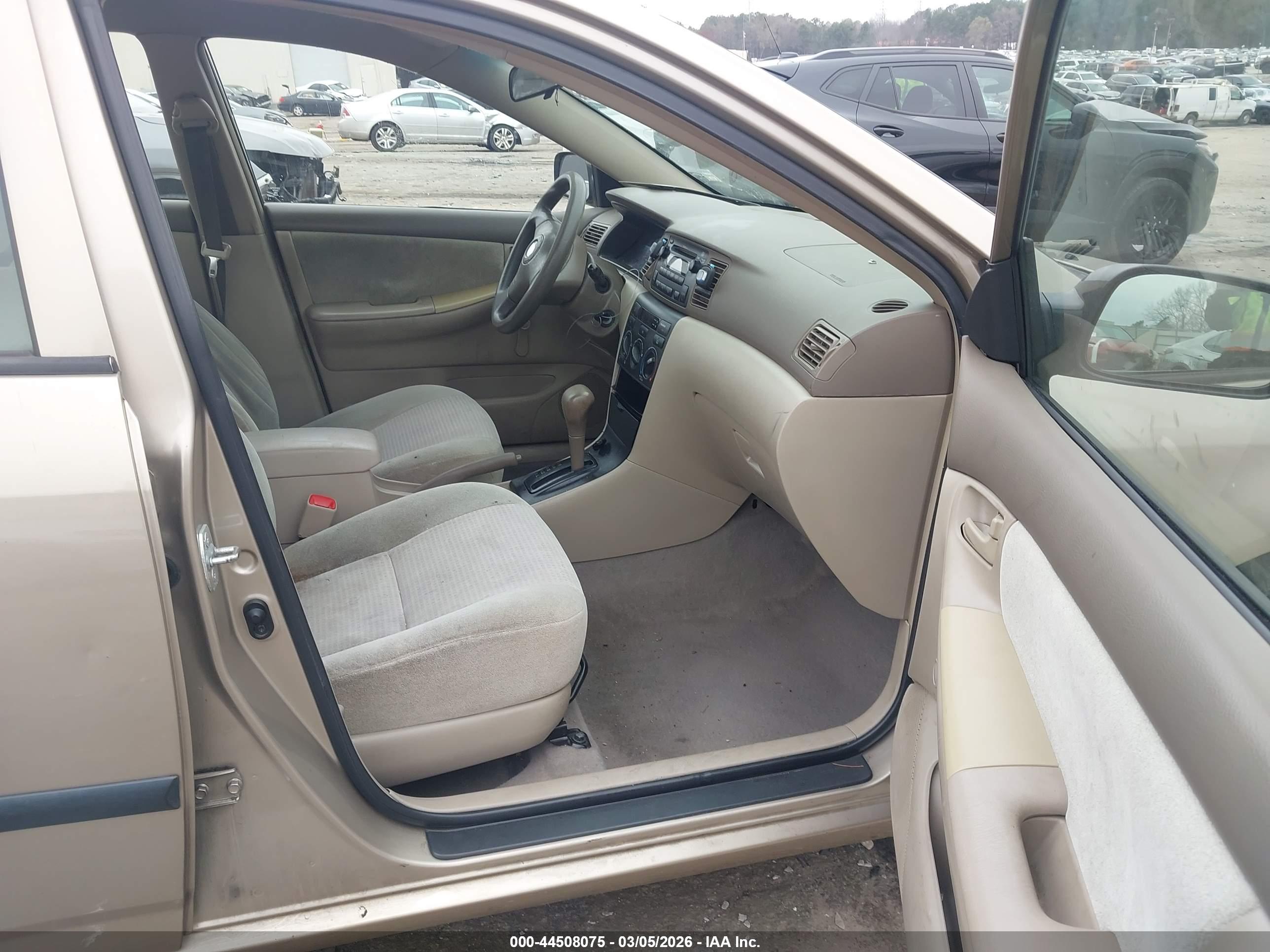 TOYOTA COROLLA image 5