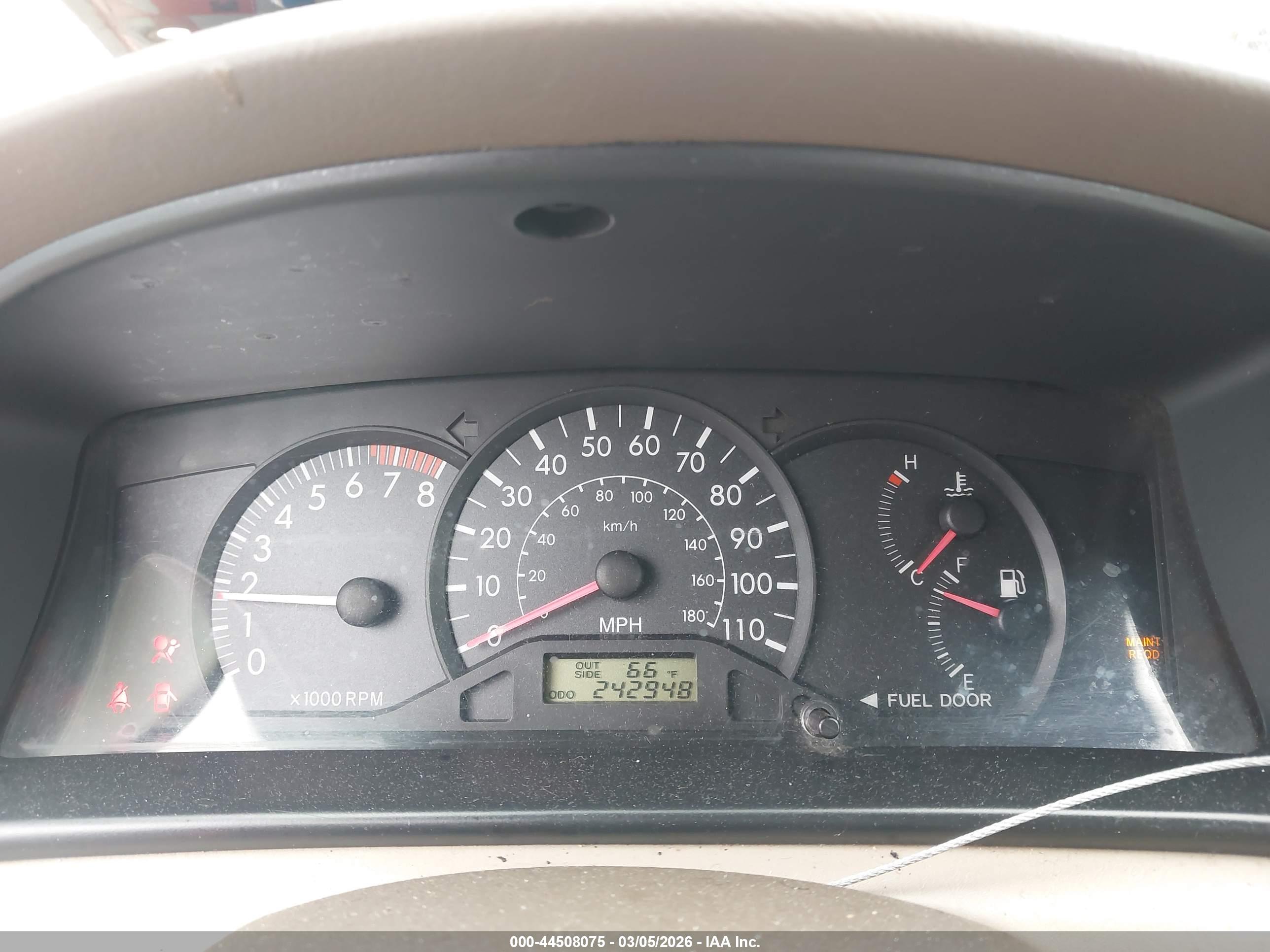 TOYOTA COROLLA image 7