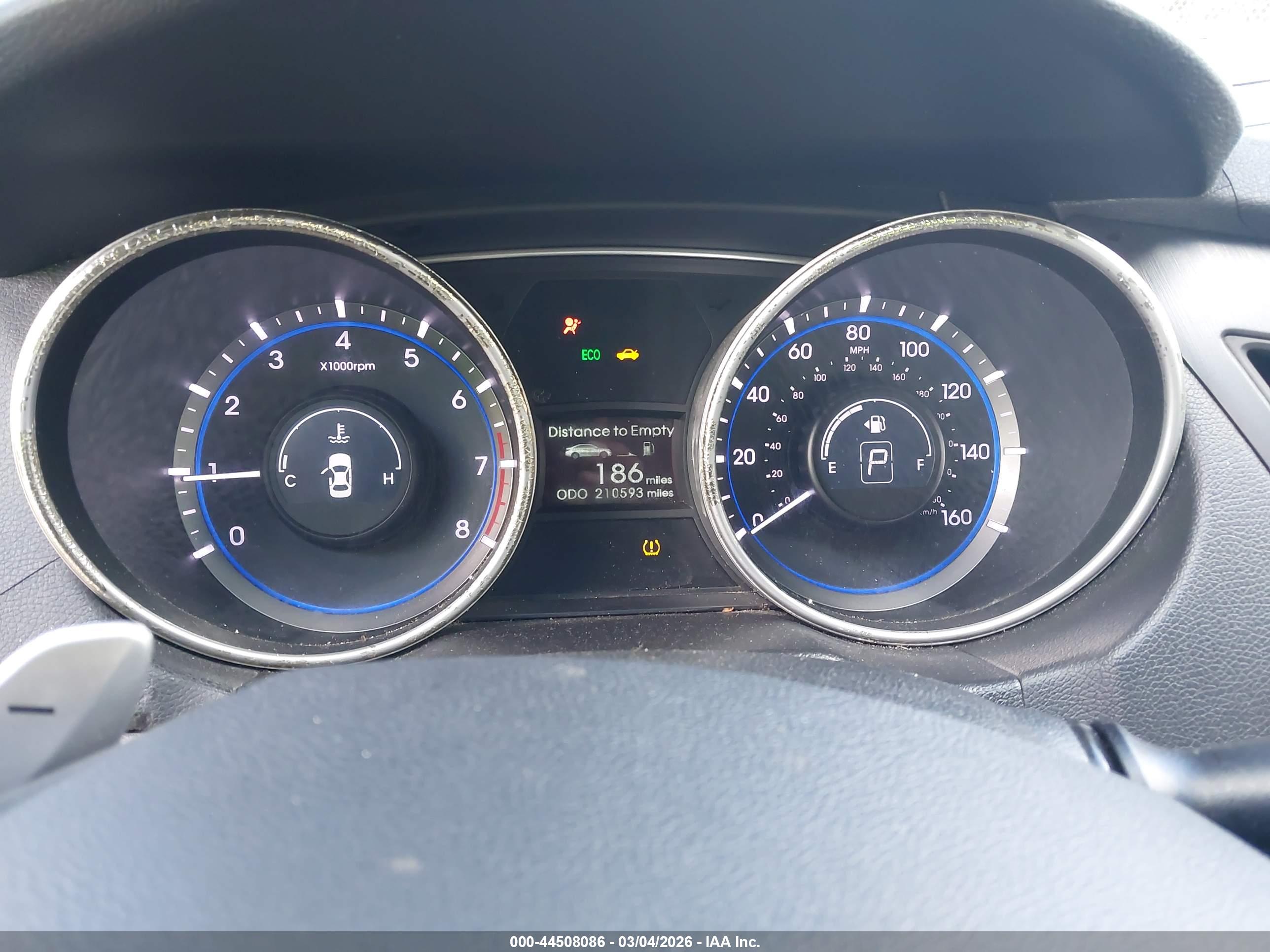 HYUNDAI SONATA image 7
