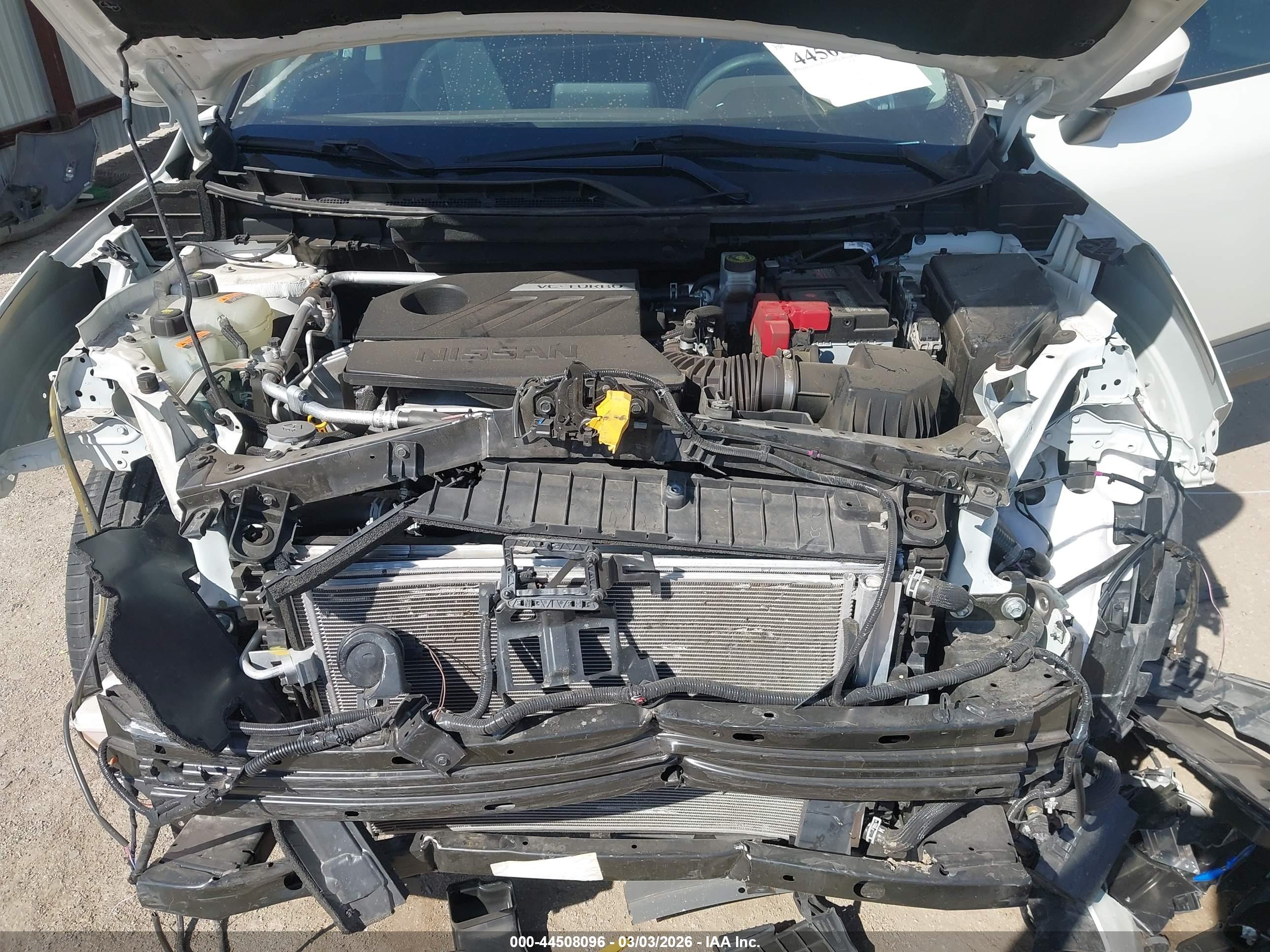 NISSAN ROGUE image 10