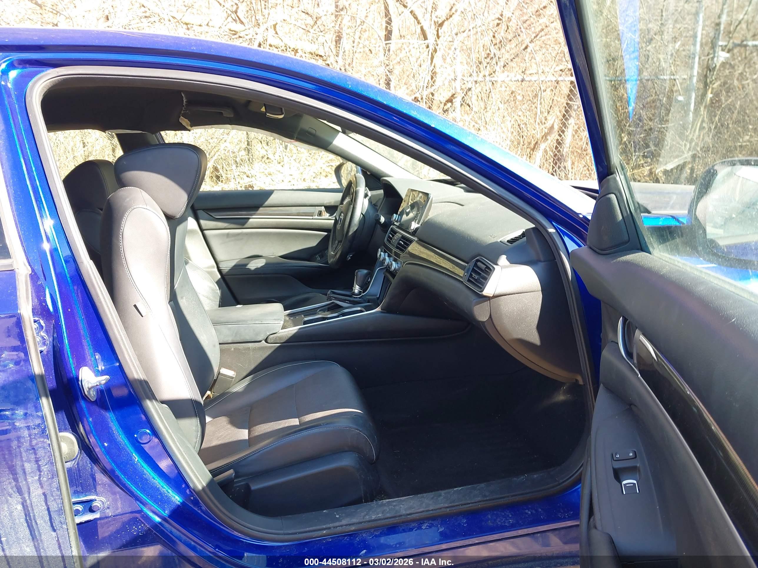 HONDA ACCORD image 5