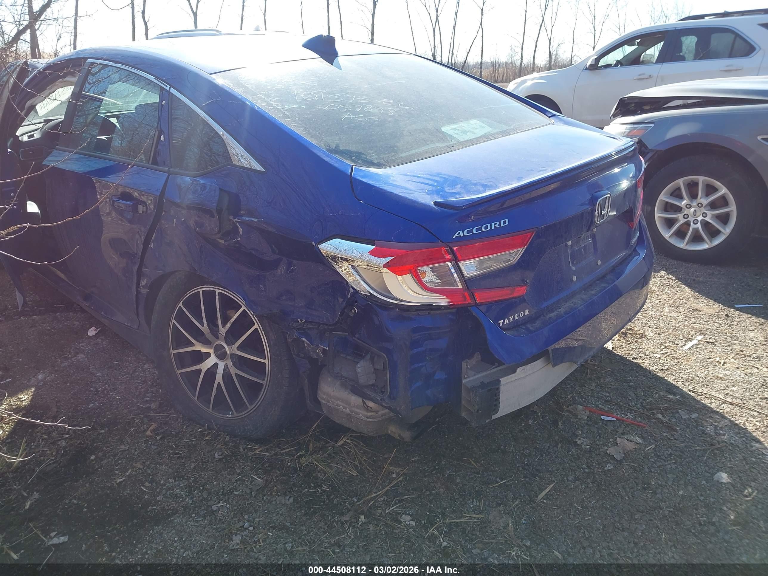 HONDA ACCORD image 6