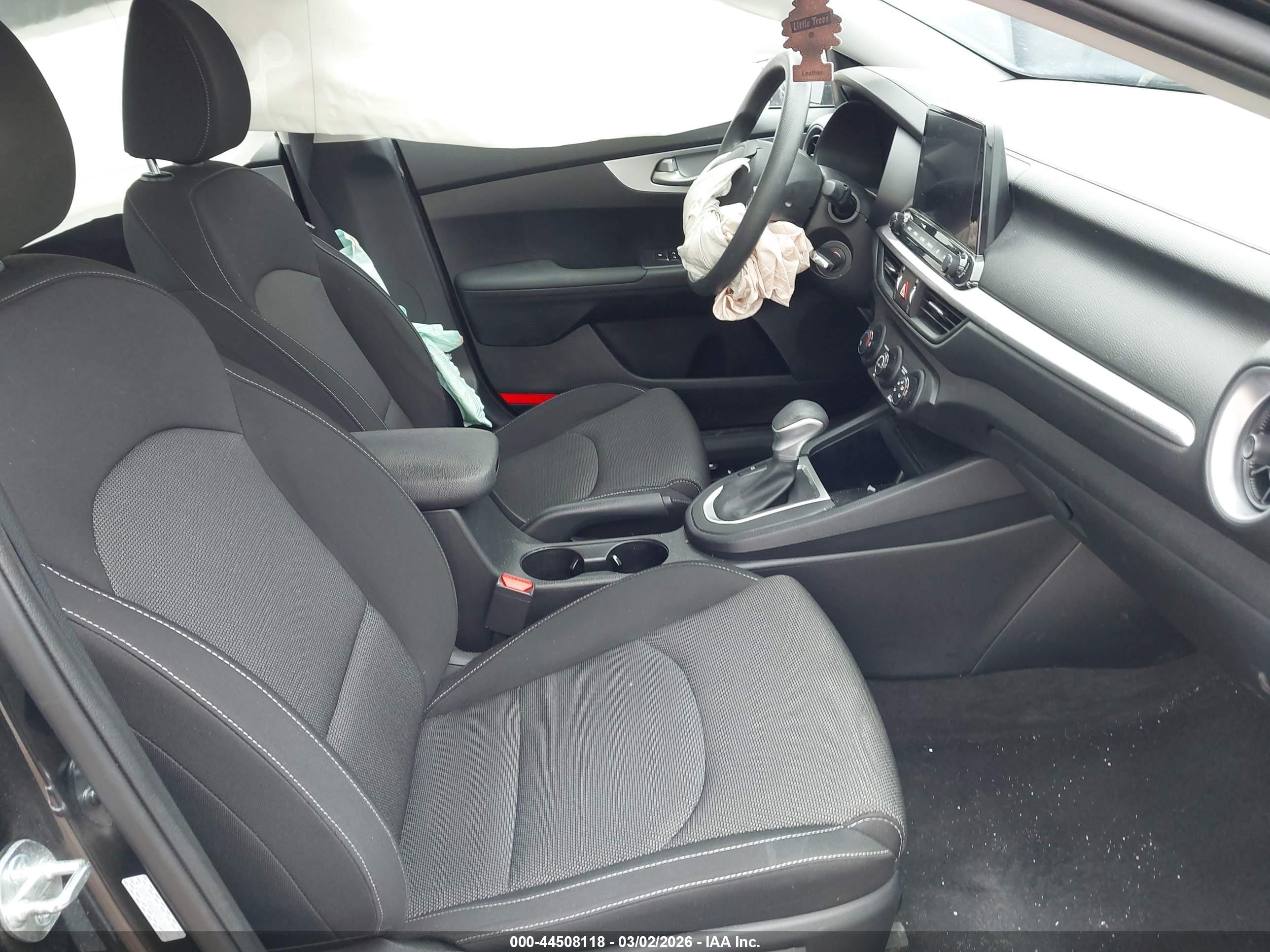 KIA FORTE image 5