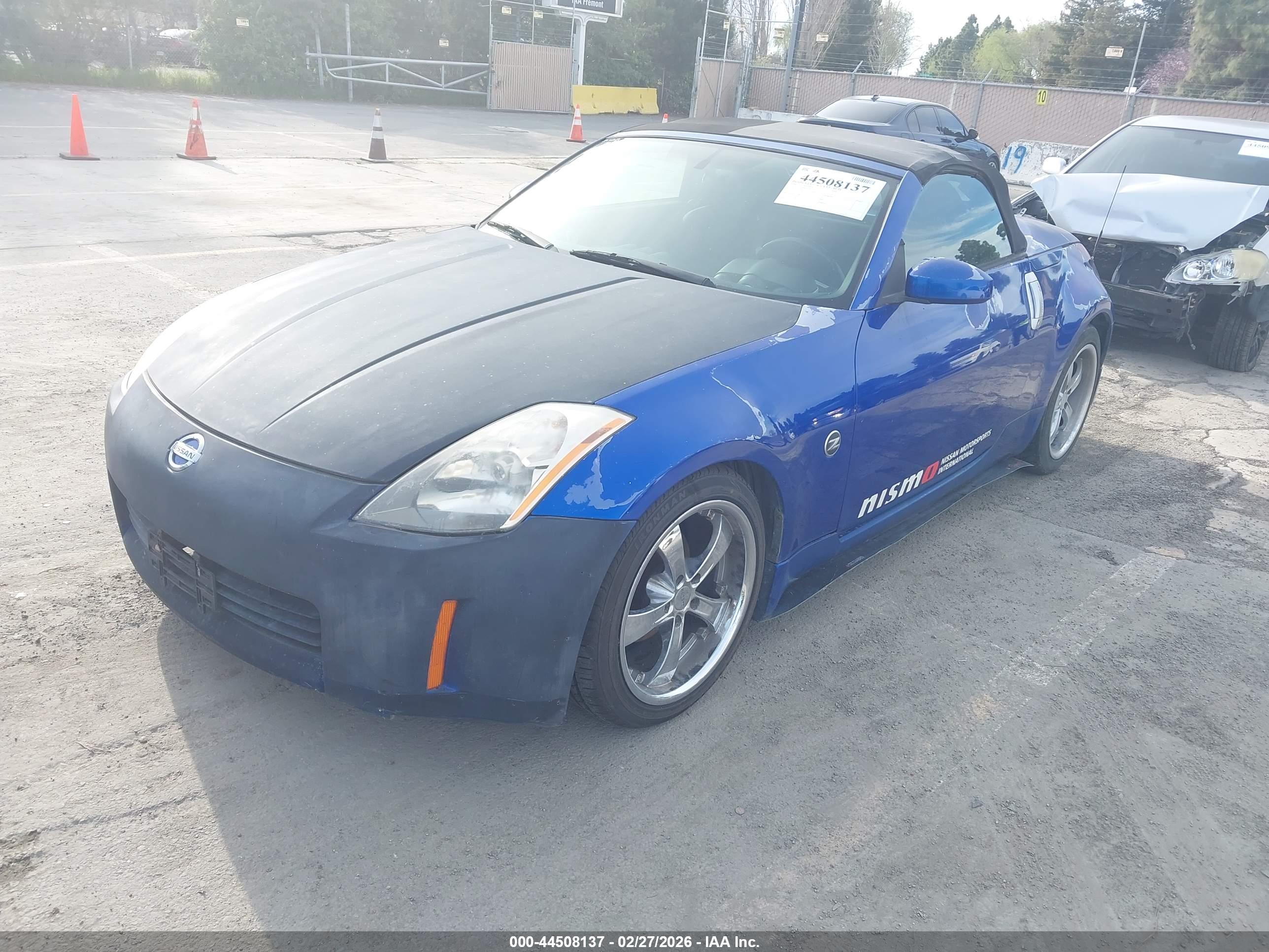 NISSAN 350Z image 2