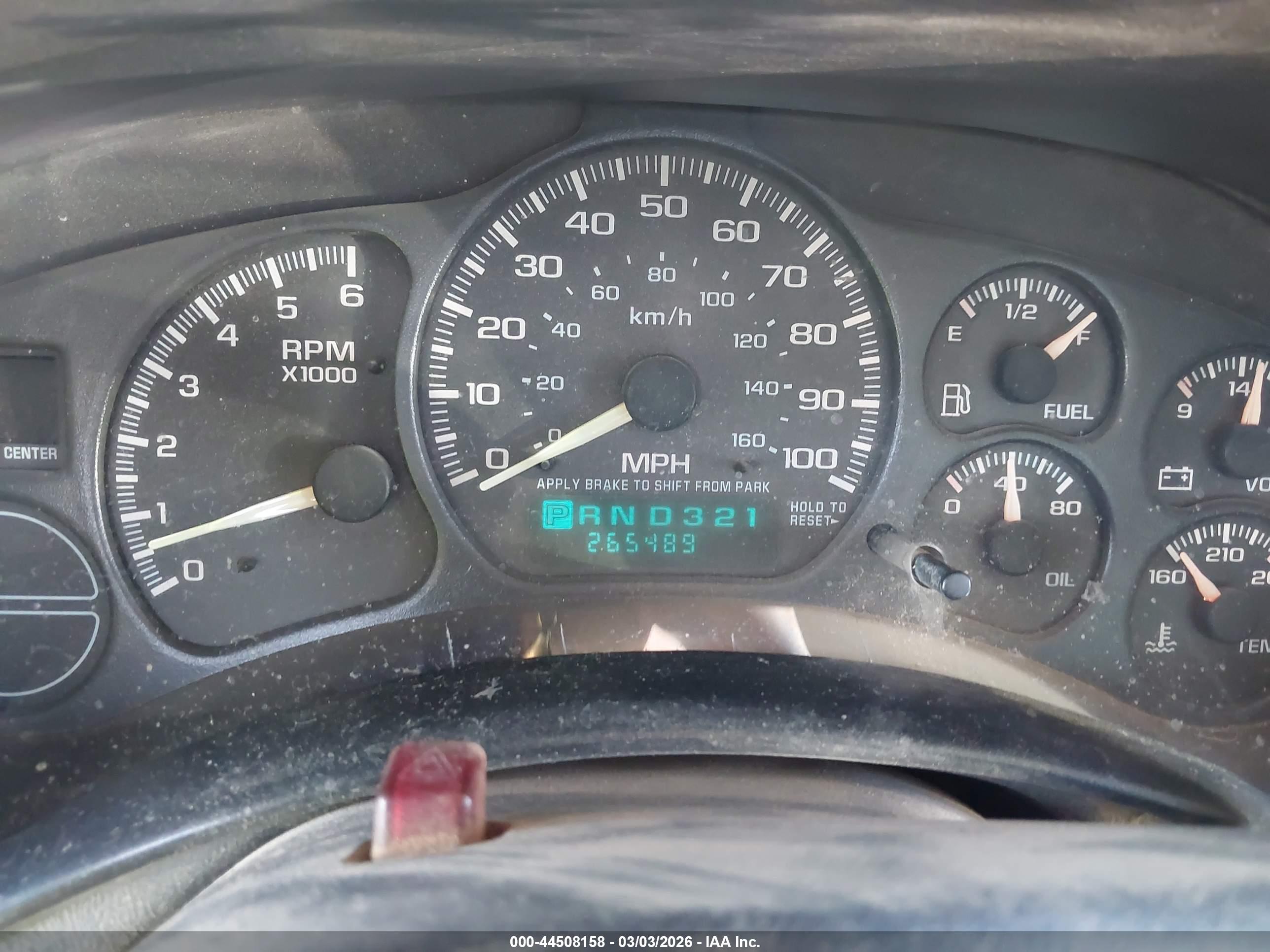 CHEVROLET SILVERADO image 7