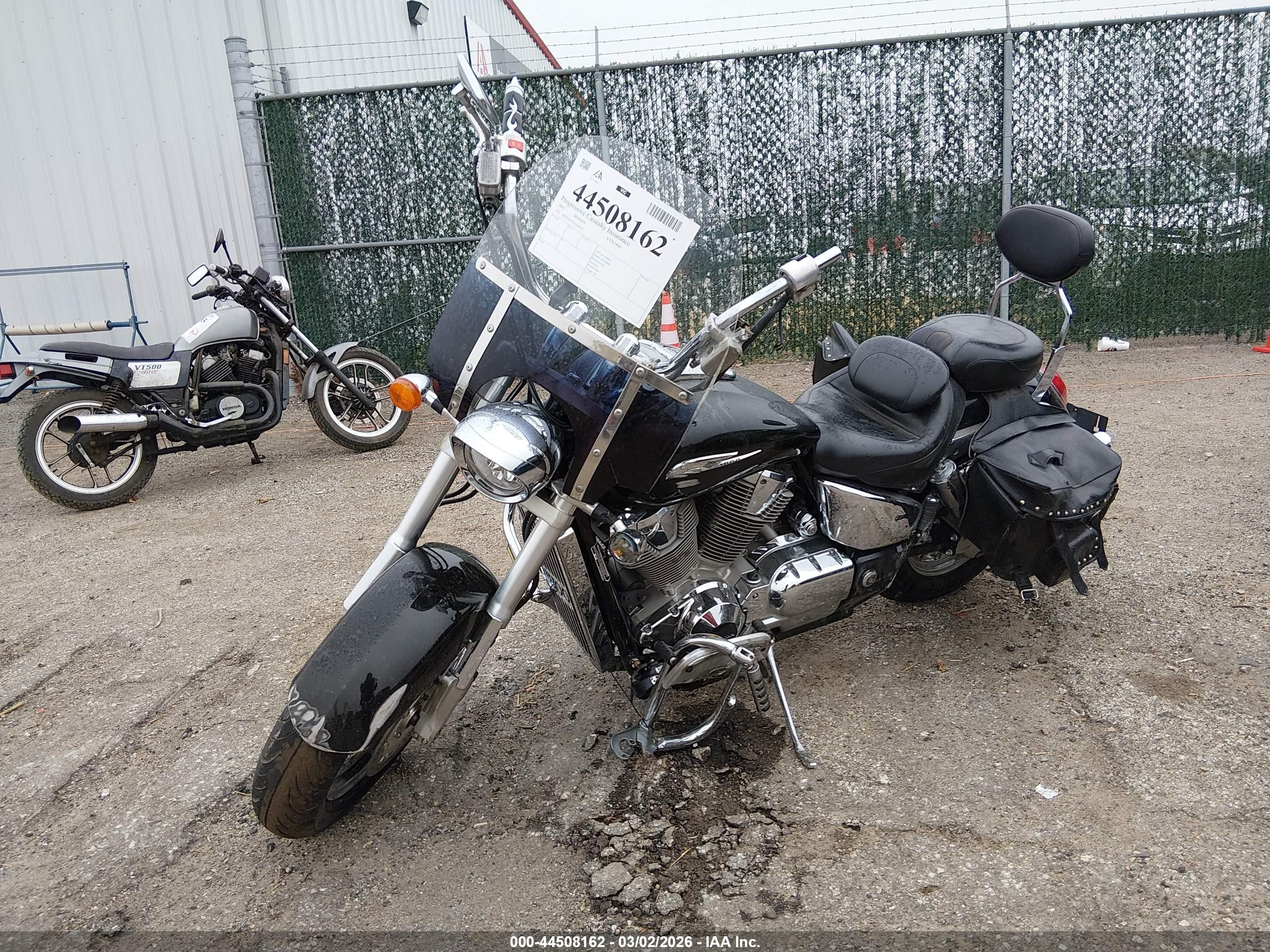 HONDA VTX1800 image 2