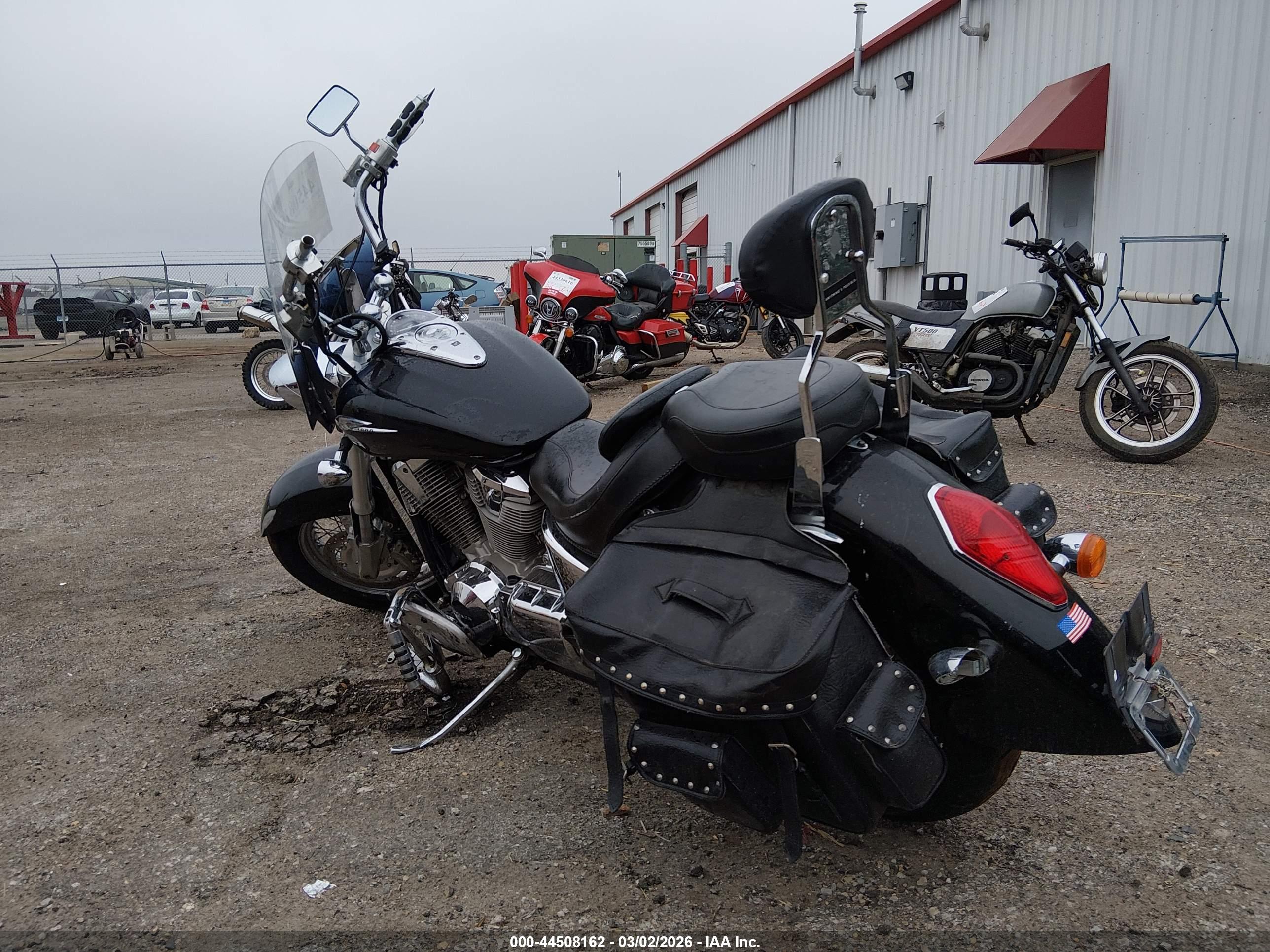 HONDA VTX1800 image 3