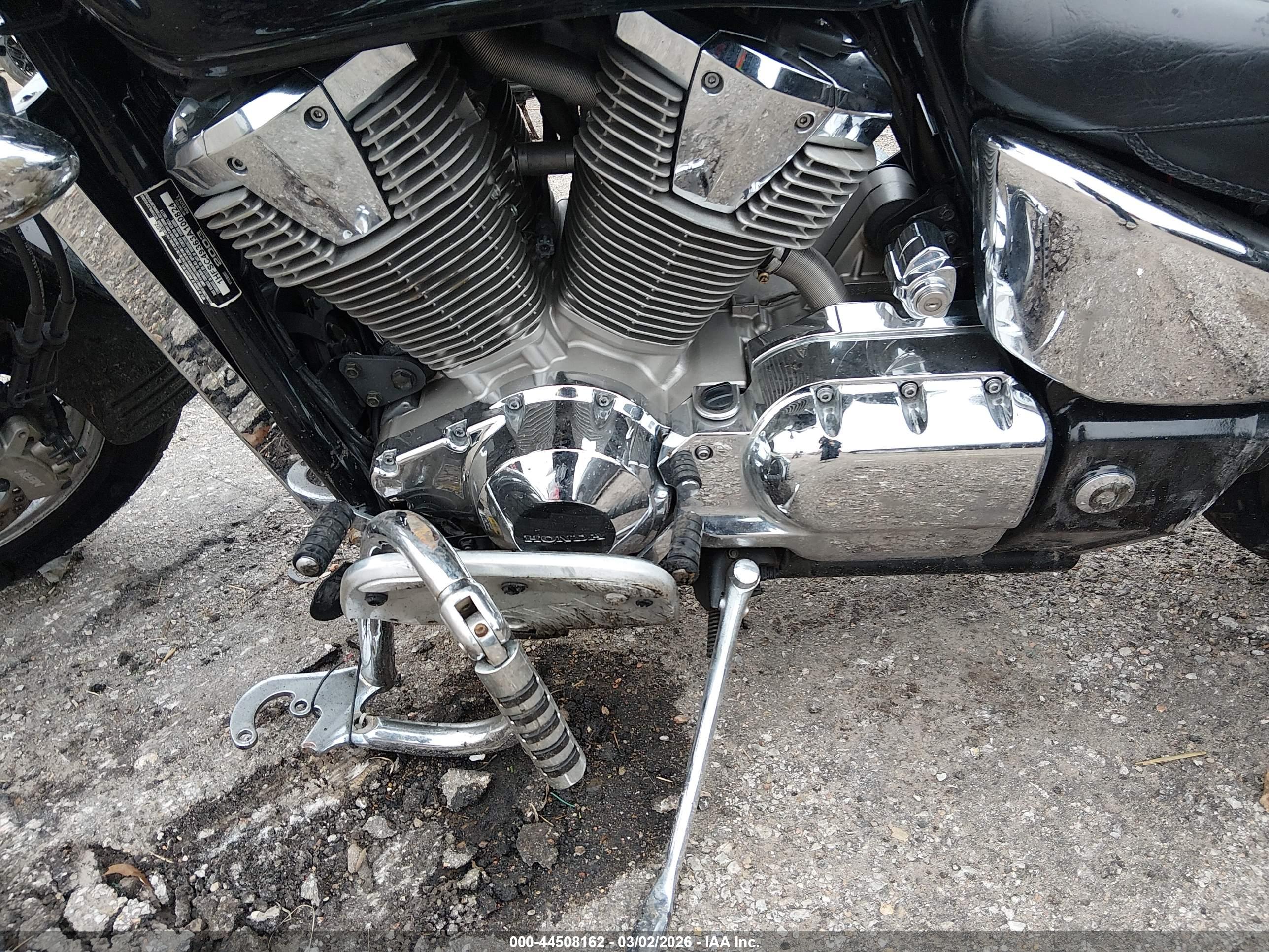 HONDA VTX1800 image 9