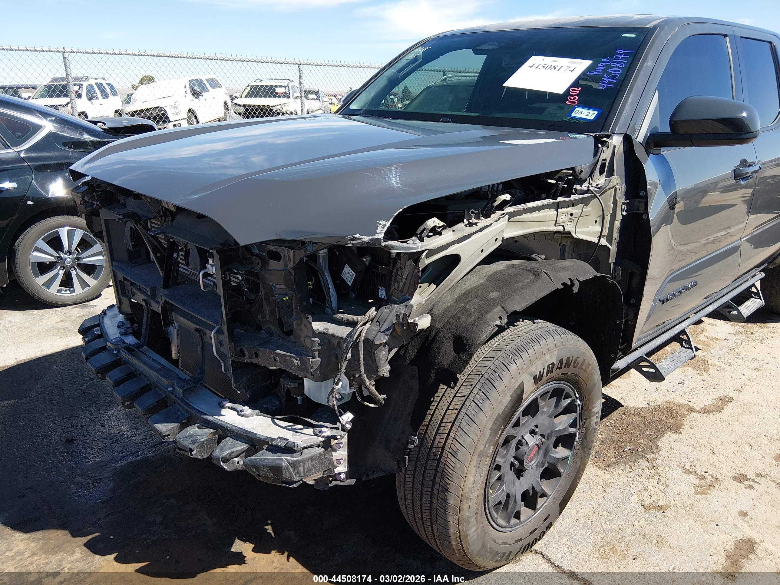 TOYOTA TACOMA image 6