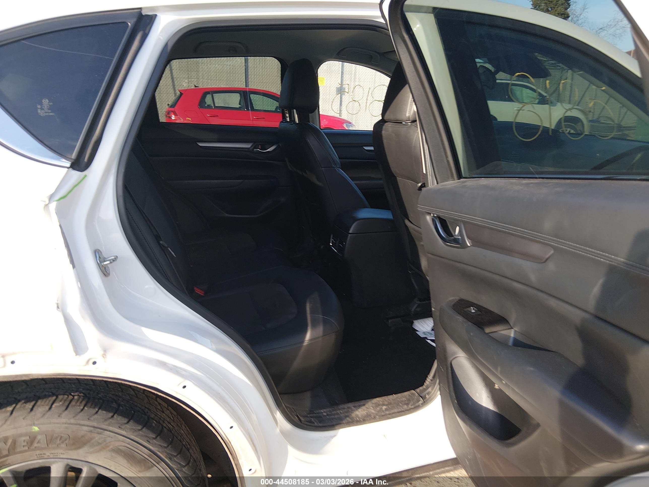 MAZDA CX-5 image 8