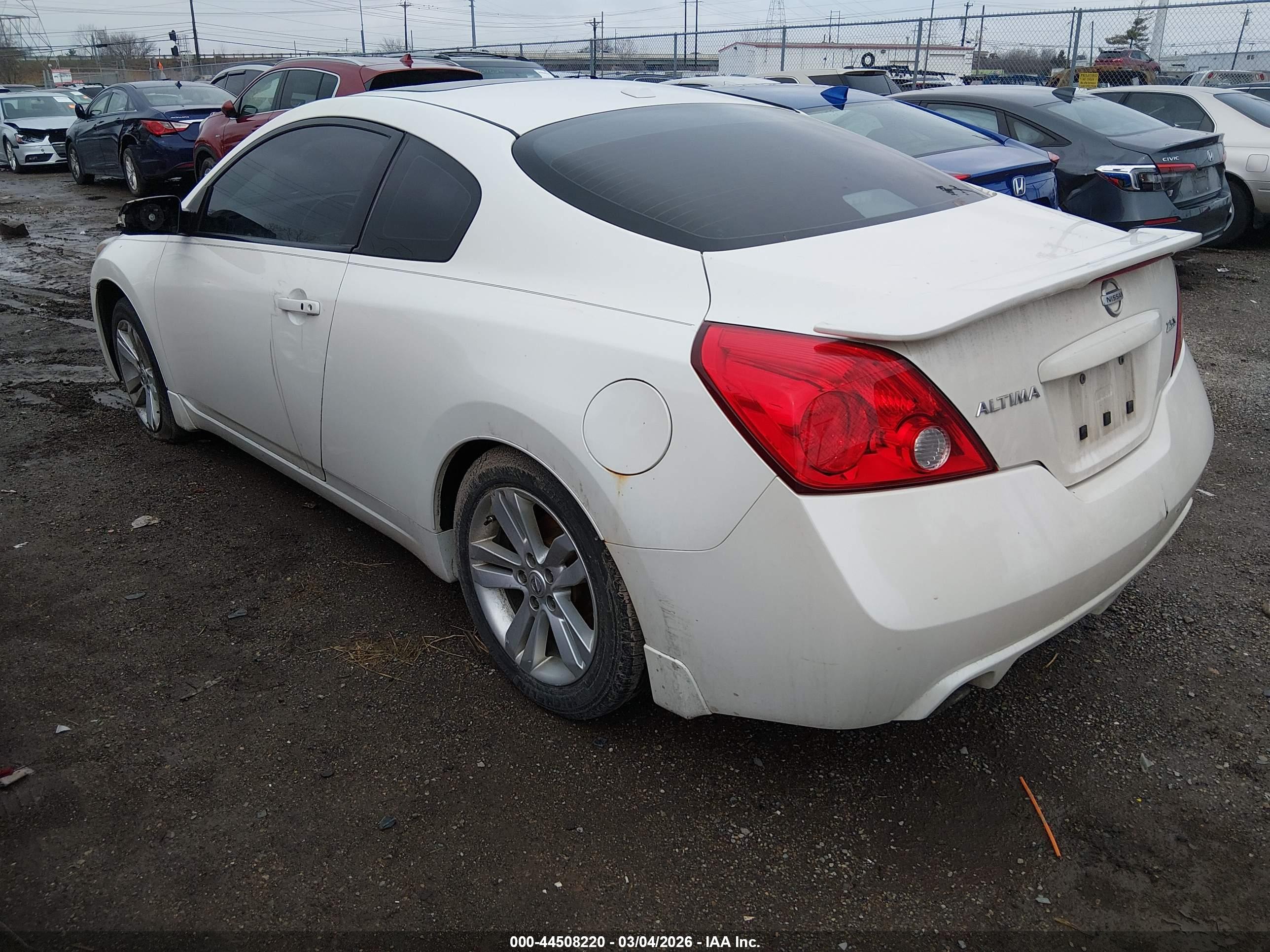 NISSAN ALTIMA image 3