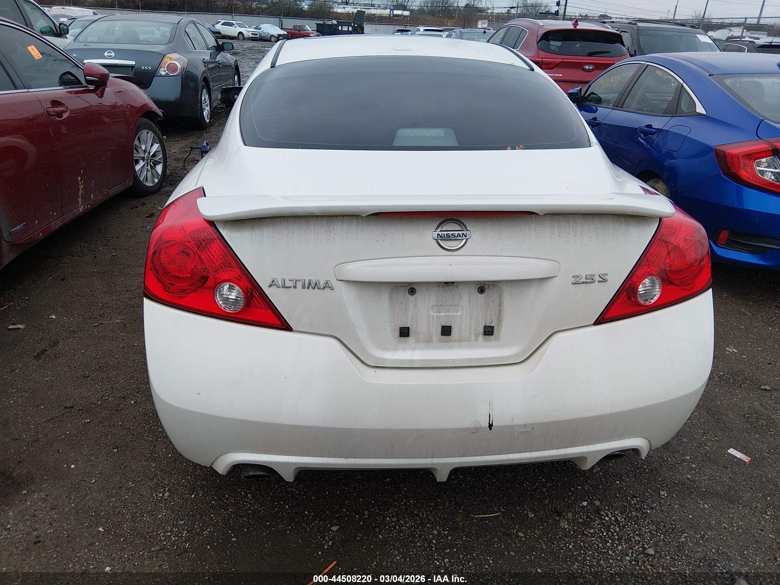 NISSAN ALTIMA image 6