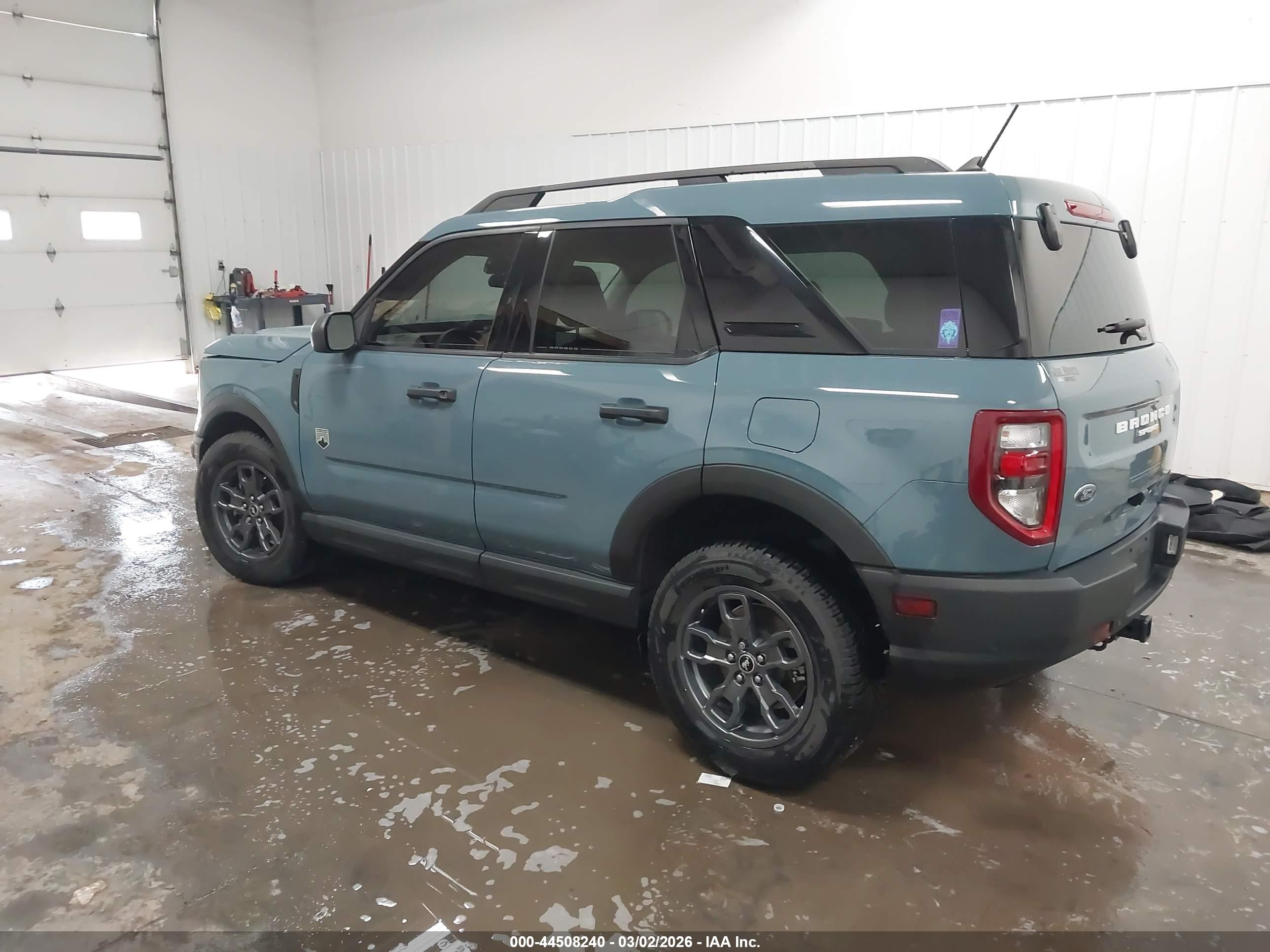 FORD BRONCO image 3