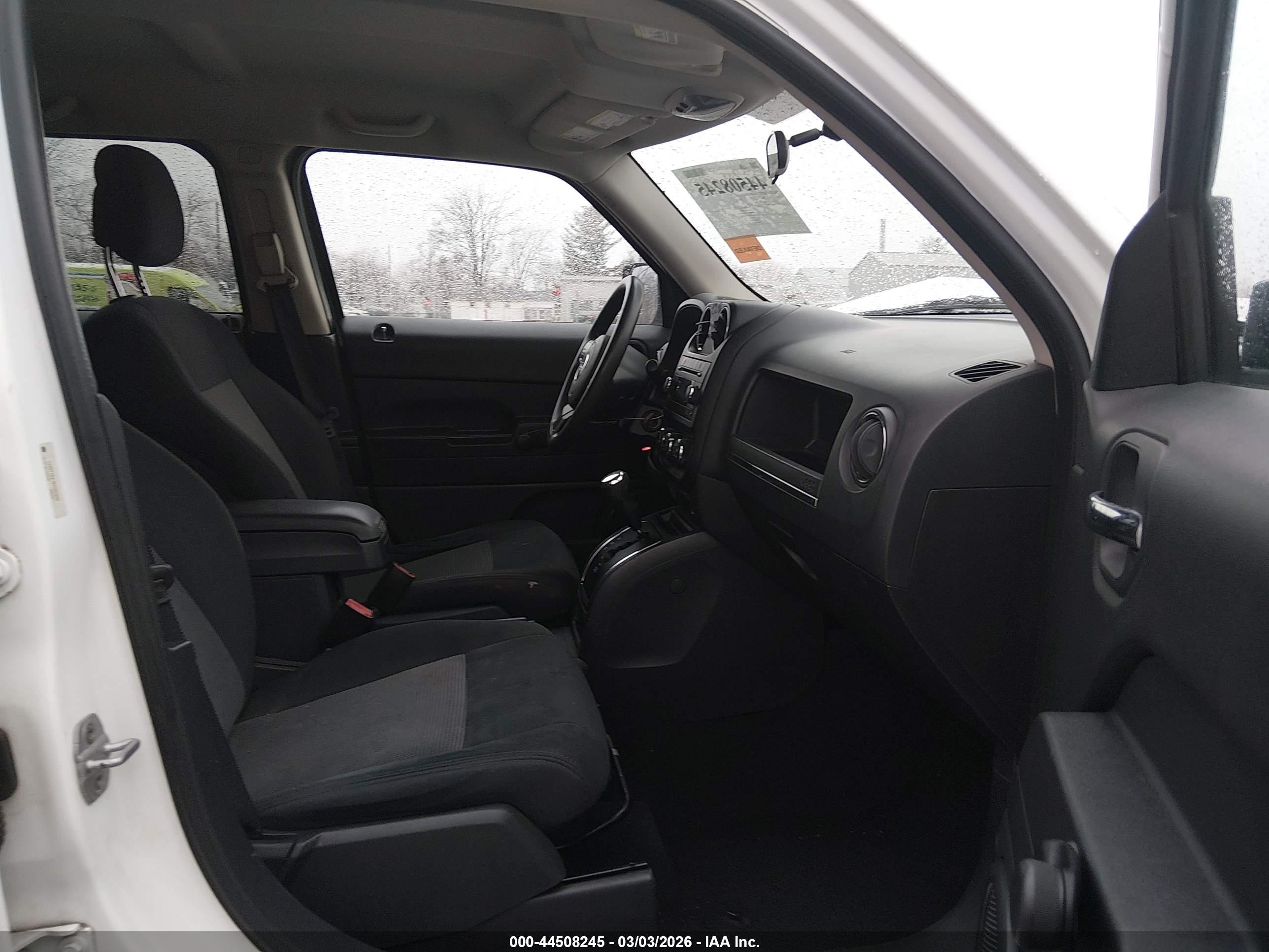JEEP PATRIOT image 5