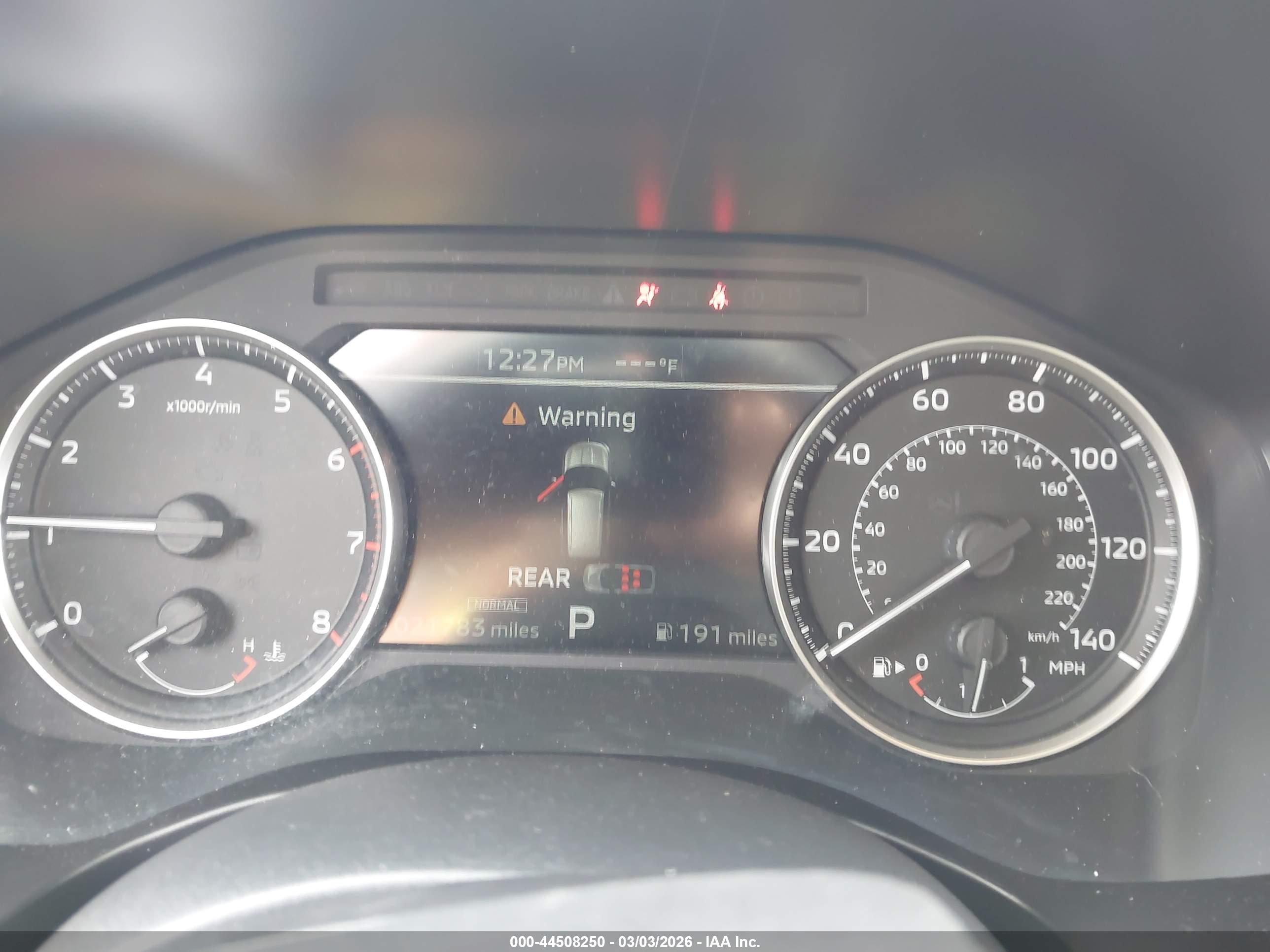 MITSUBISHI OUTLANDER image 7