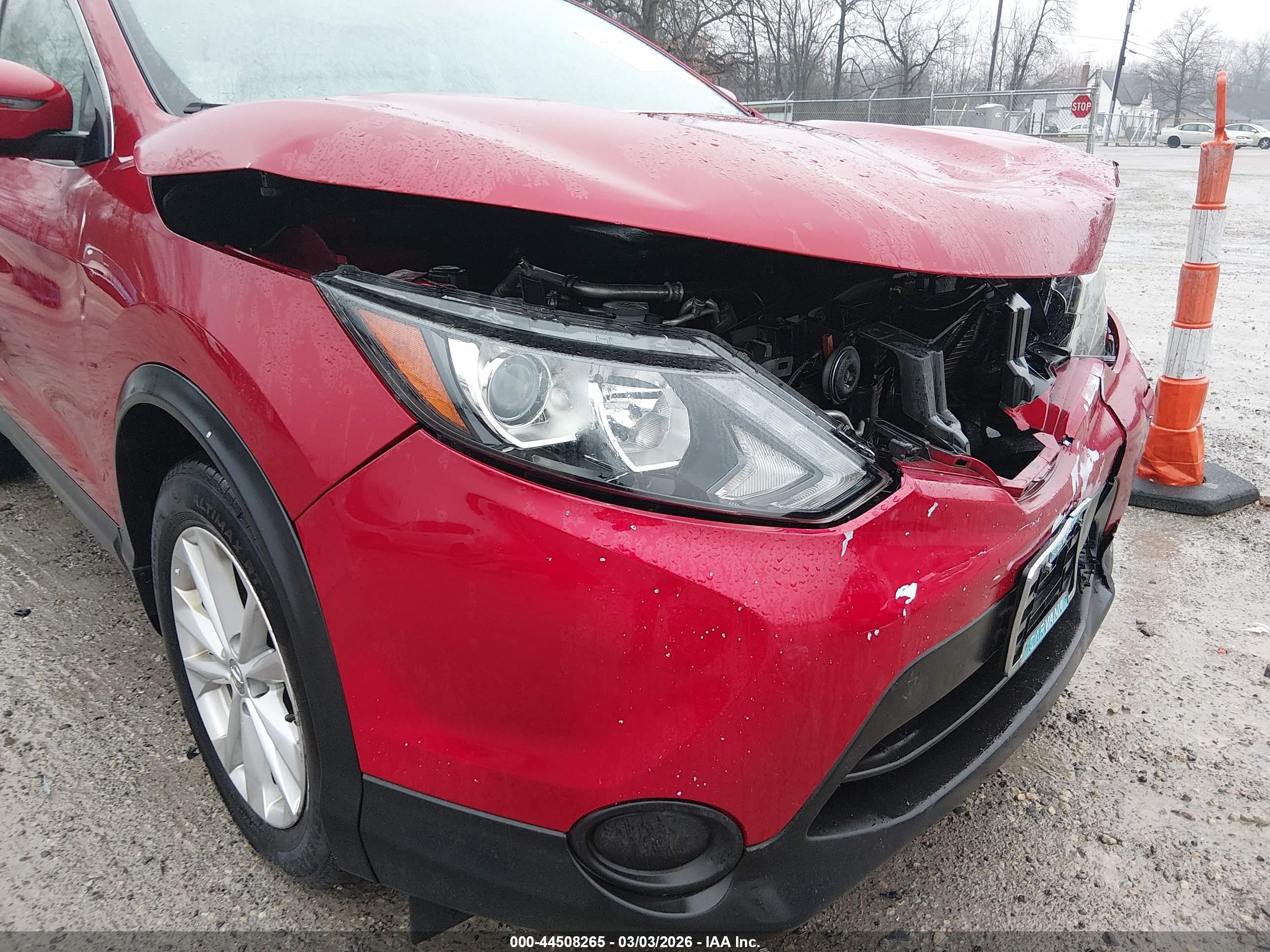NISSAN ROGUE image 6