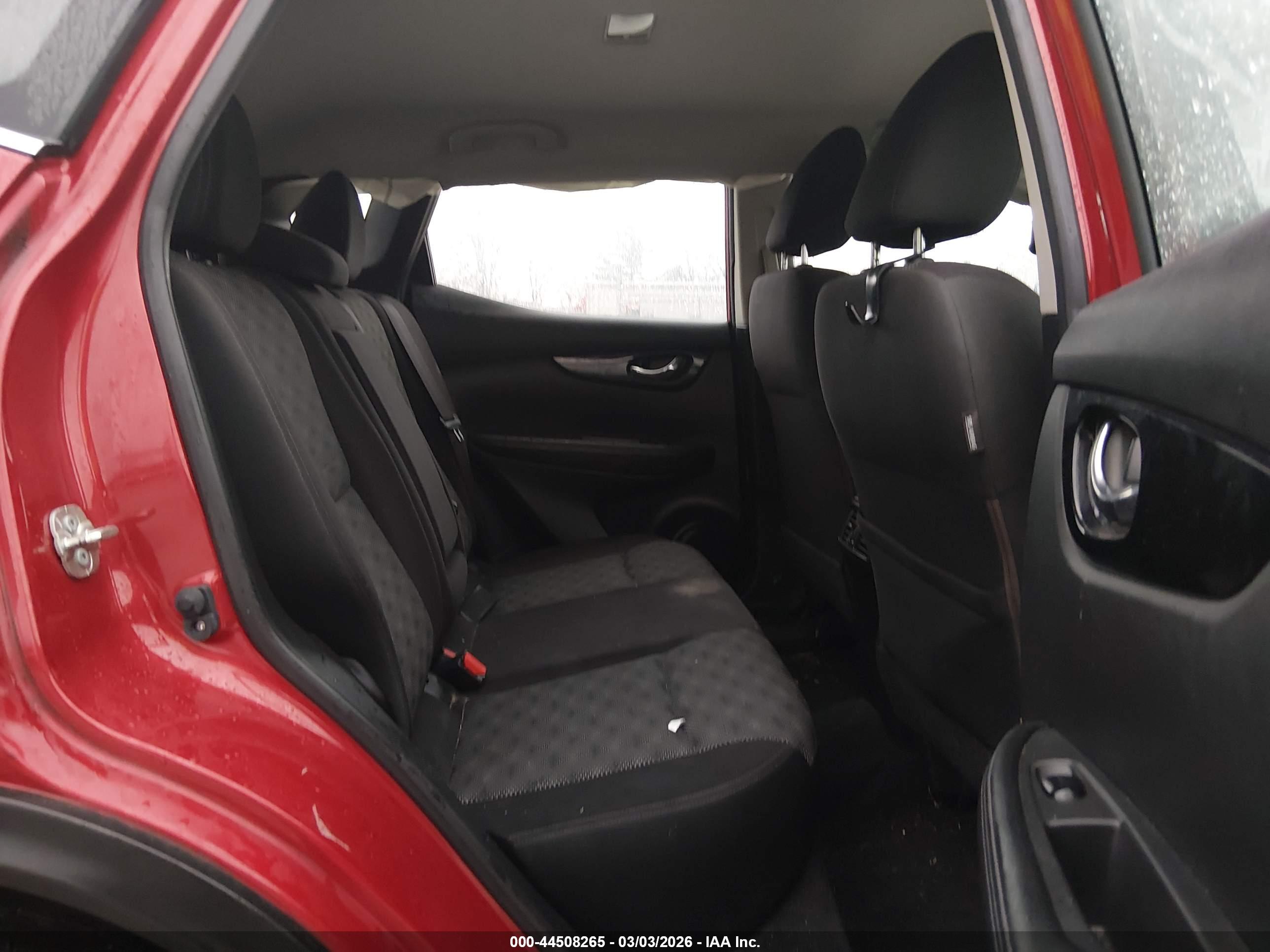 NISSAN ROGUE image 8