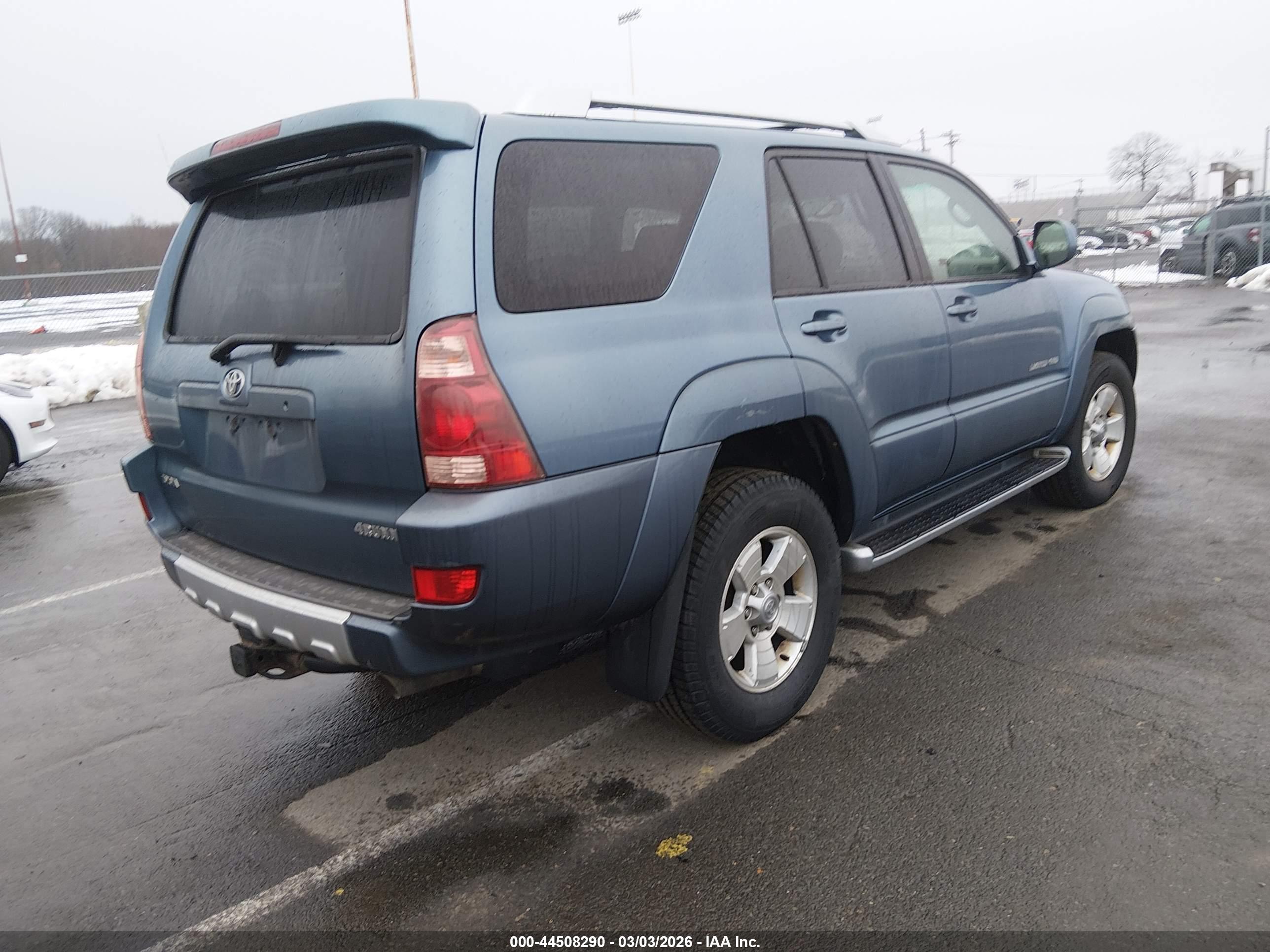 TOYOTA 4RUNNER image 4