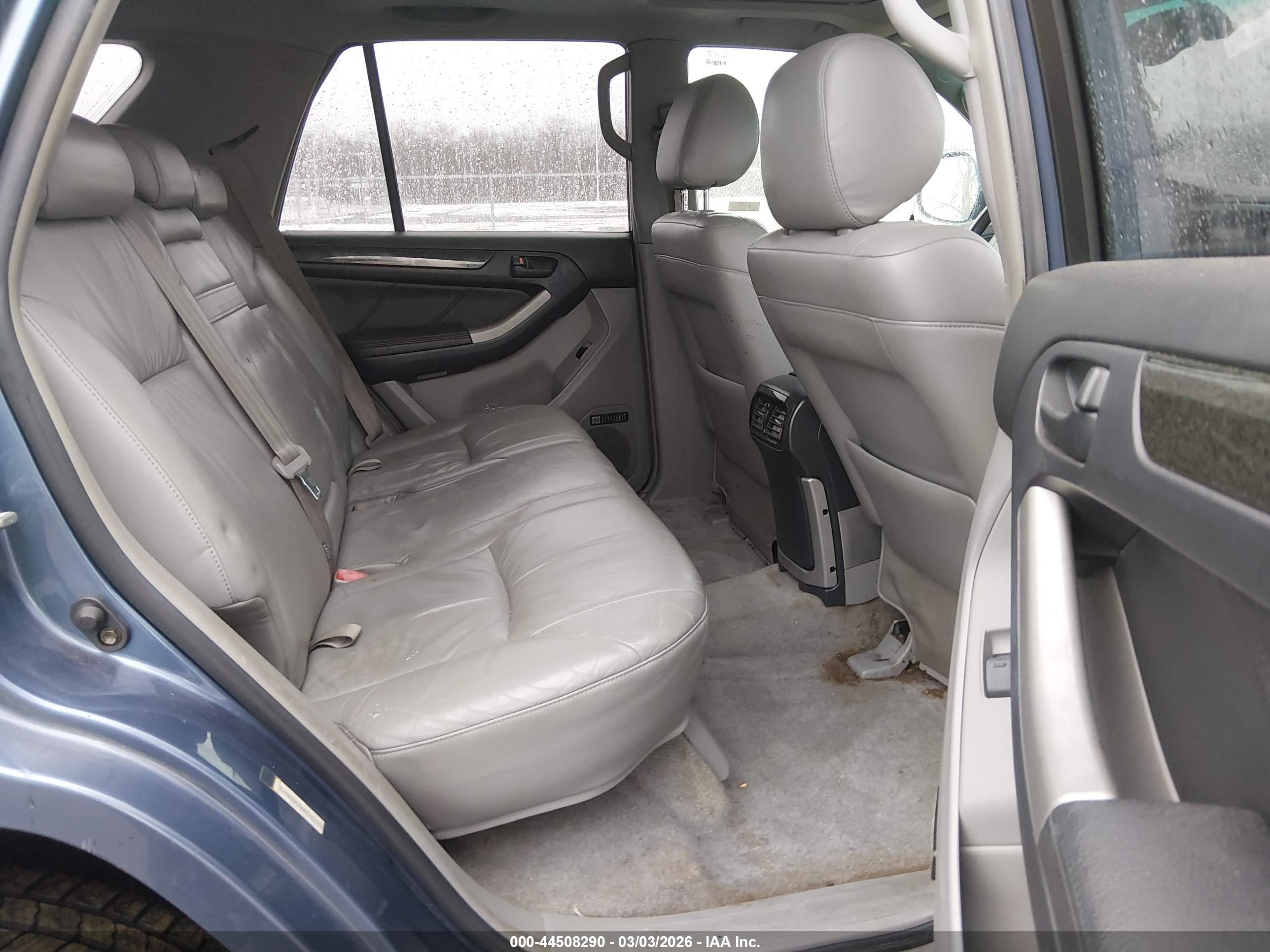 TOYOTA 4RUNNER image 8